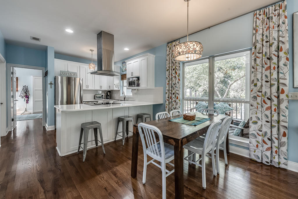 GROVE BY THE SEA - Residential