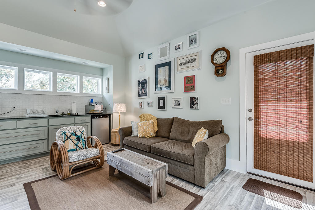 GROVE BY THE SEA - Residential