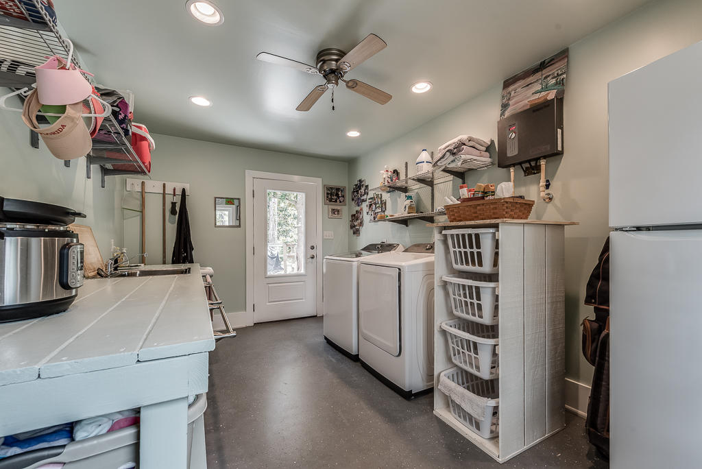 GROVE BY THE SEA - Residential