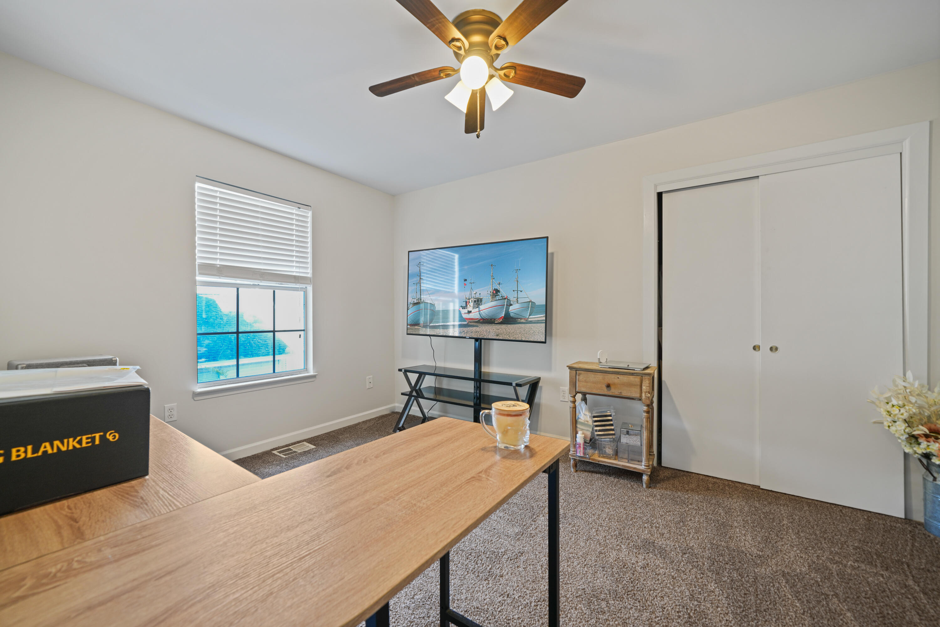 CANTERBURY WOODS - Residential