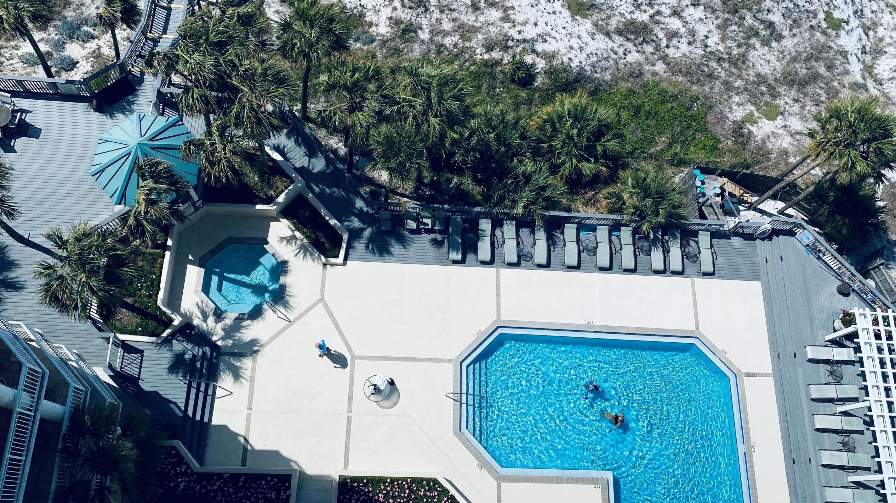 HIDDEN DUNES GRAND VILLAS - Residential