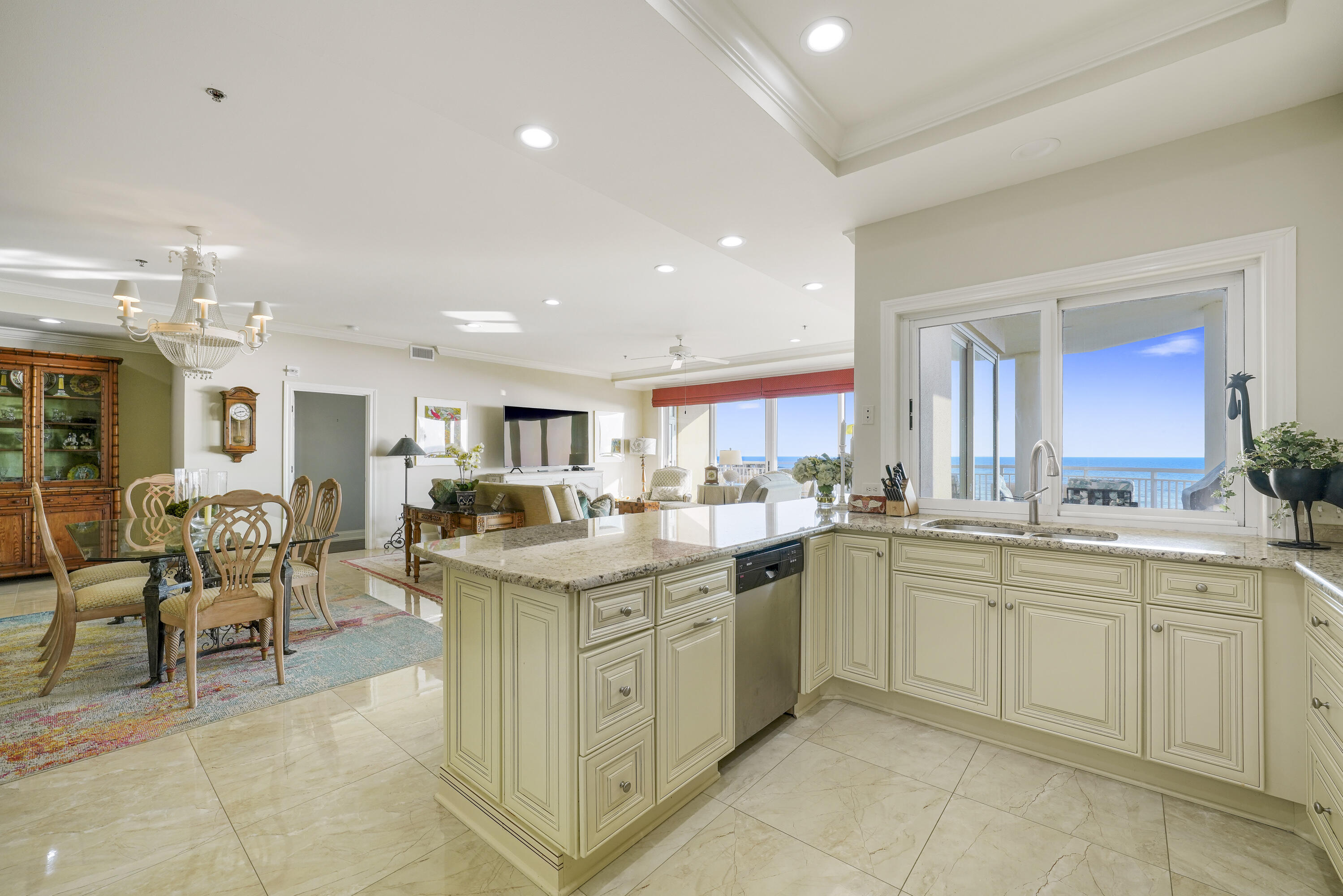 HIDDEN DUNES GRAND VILLAS - Residential