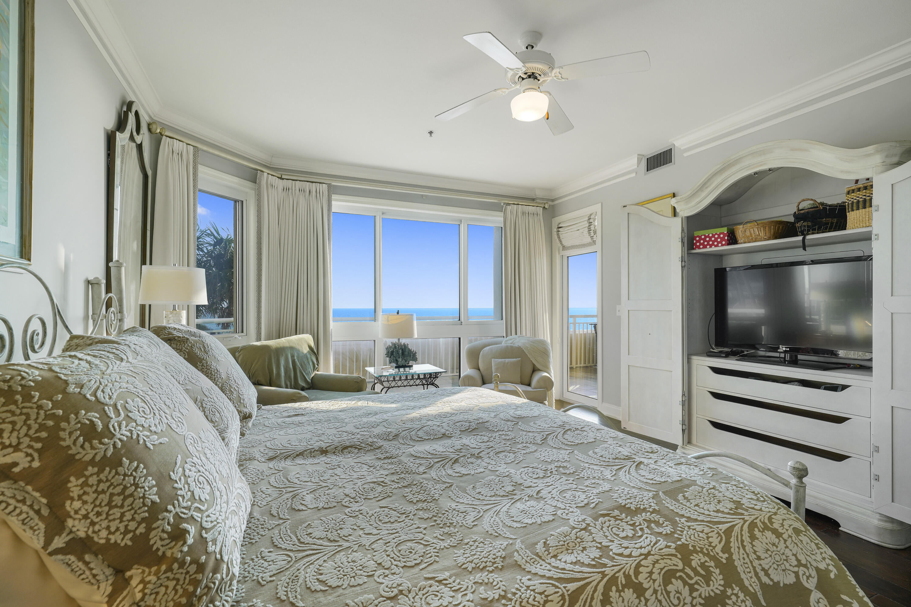 HIDDEN DUNES GRAND VILLAS - Residential