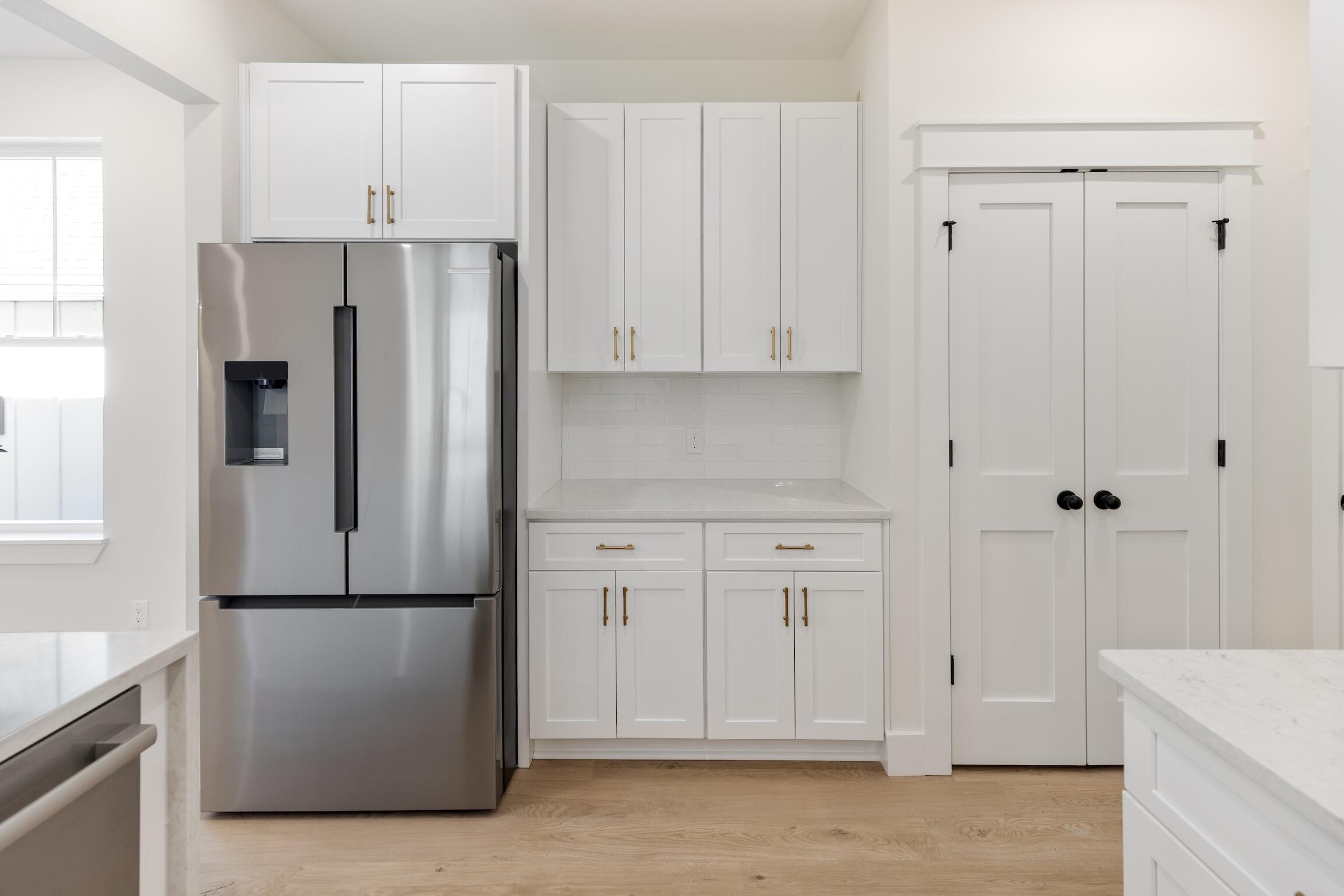 LAGRANGE LANDING - Residential