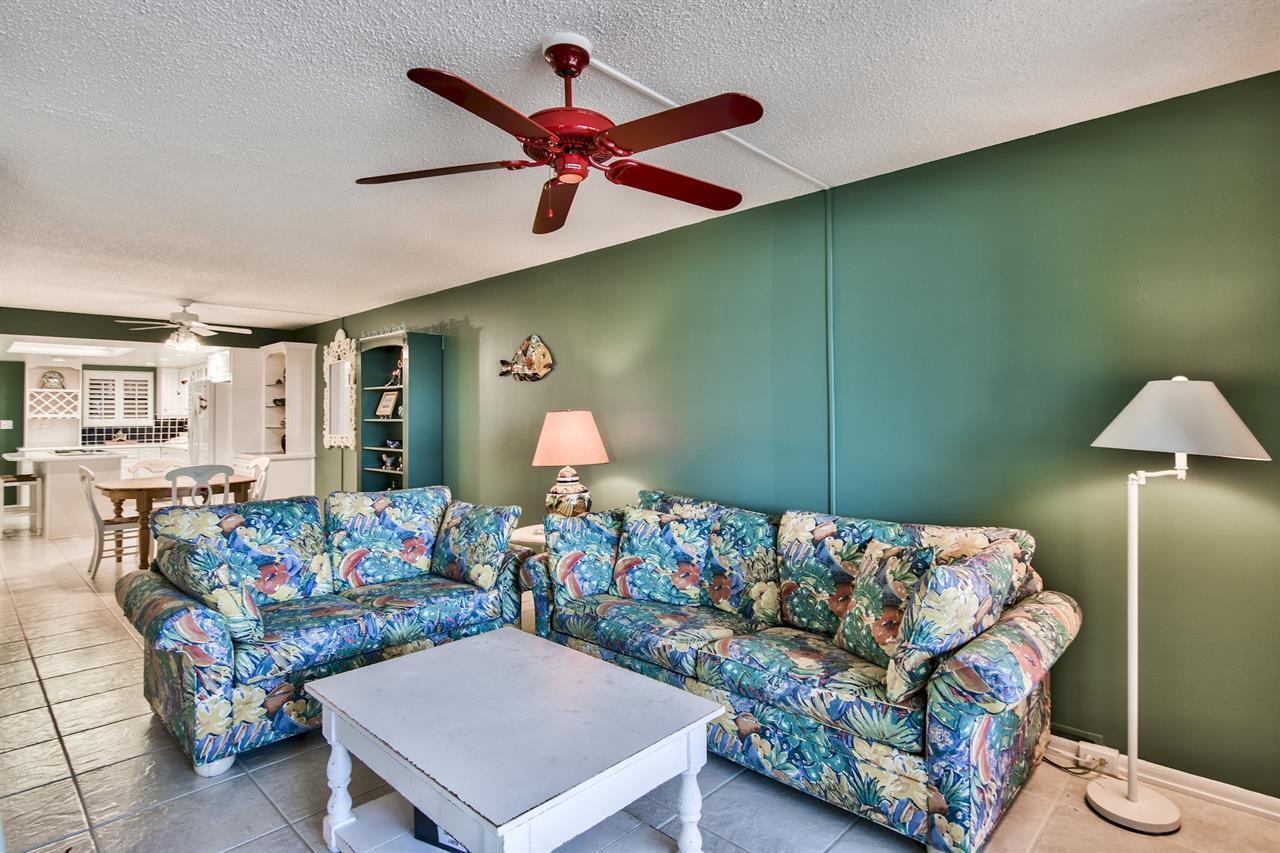 Jetty East Condominium - Residential