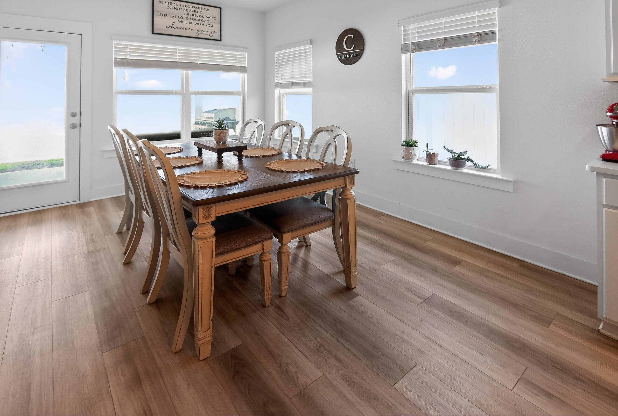 Magnolia Creeks - Residential Lease