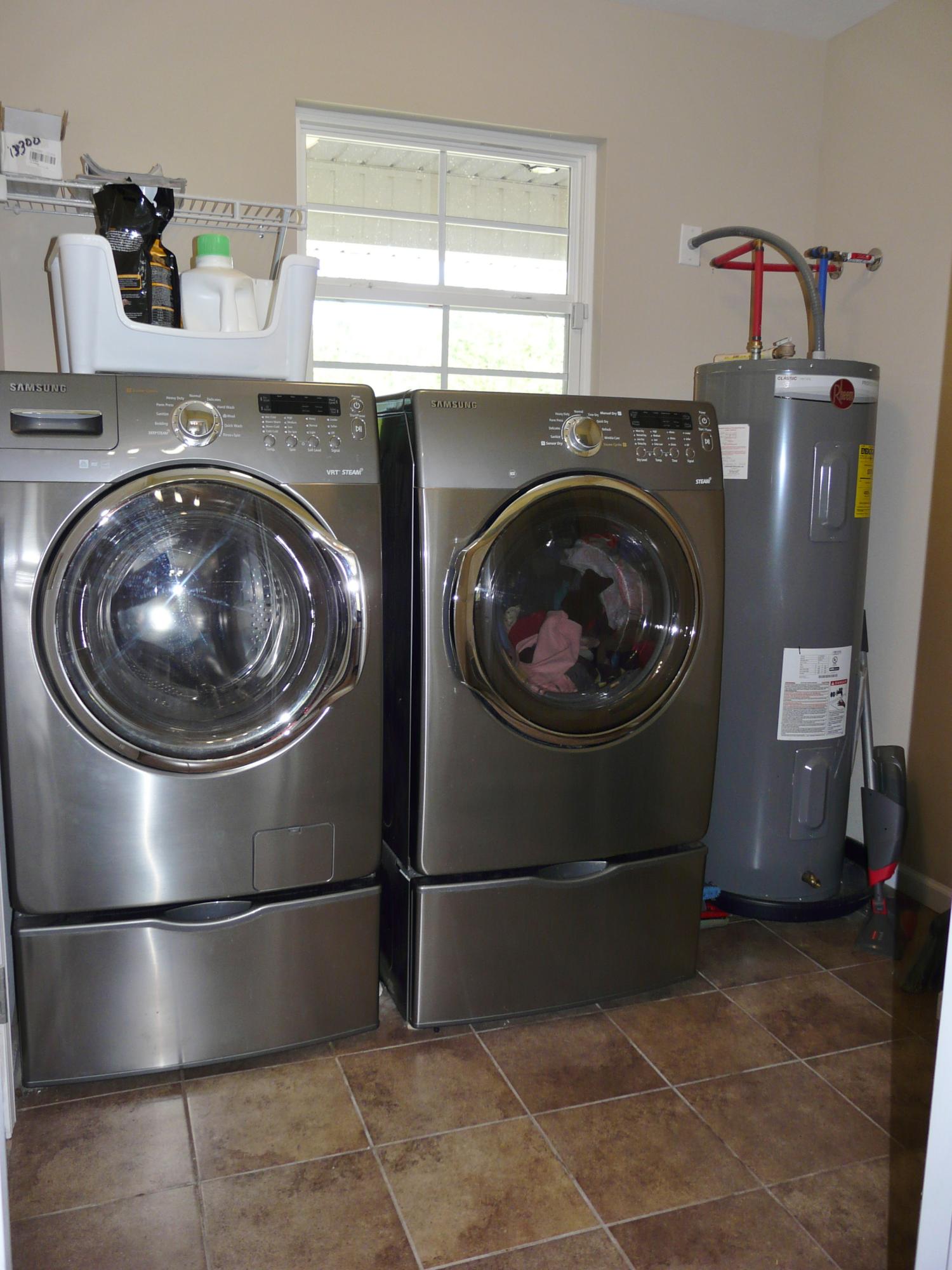 LAKE JUNIPER ESTATES UNIT 3 - Residential