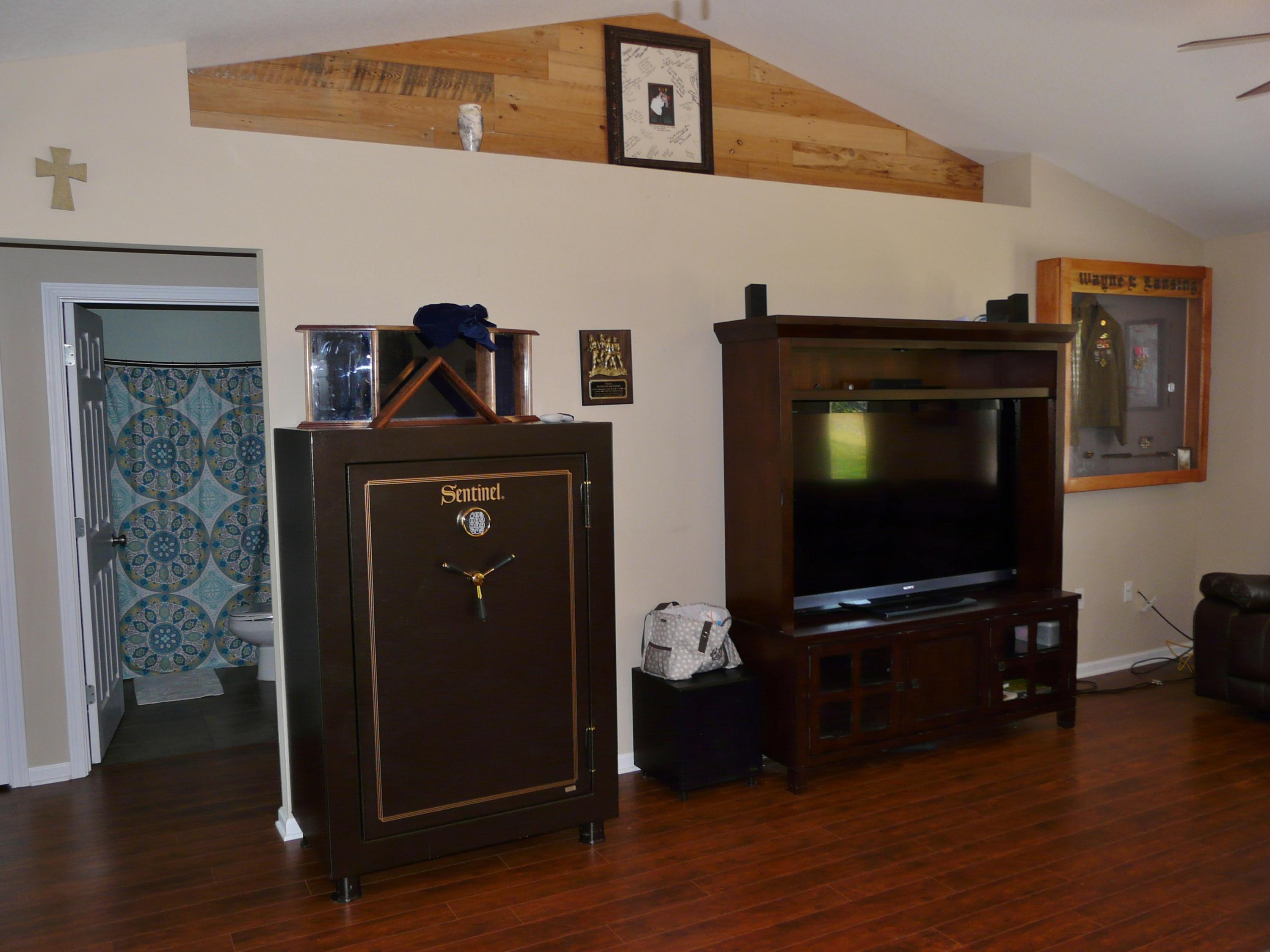 LAKE JUNIPER ESTATES UNIT 3 - Residential