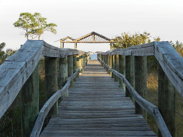 BISCAYNE POINTE - Land