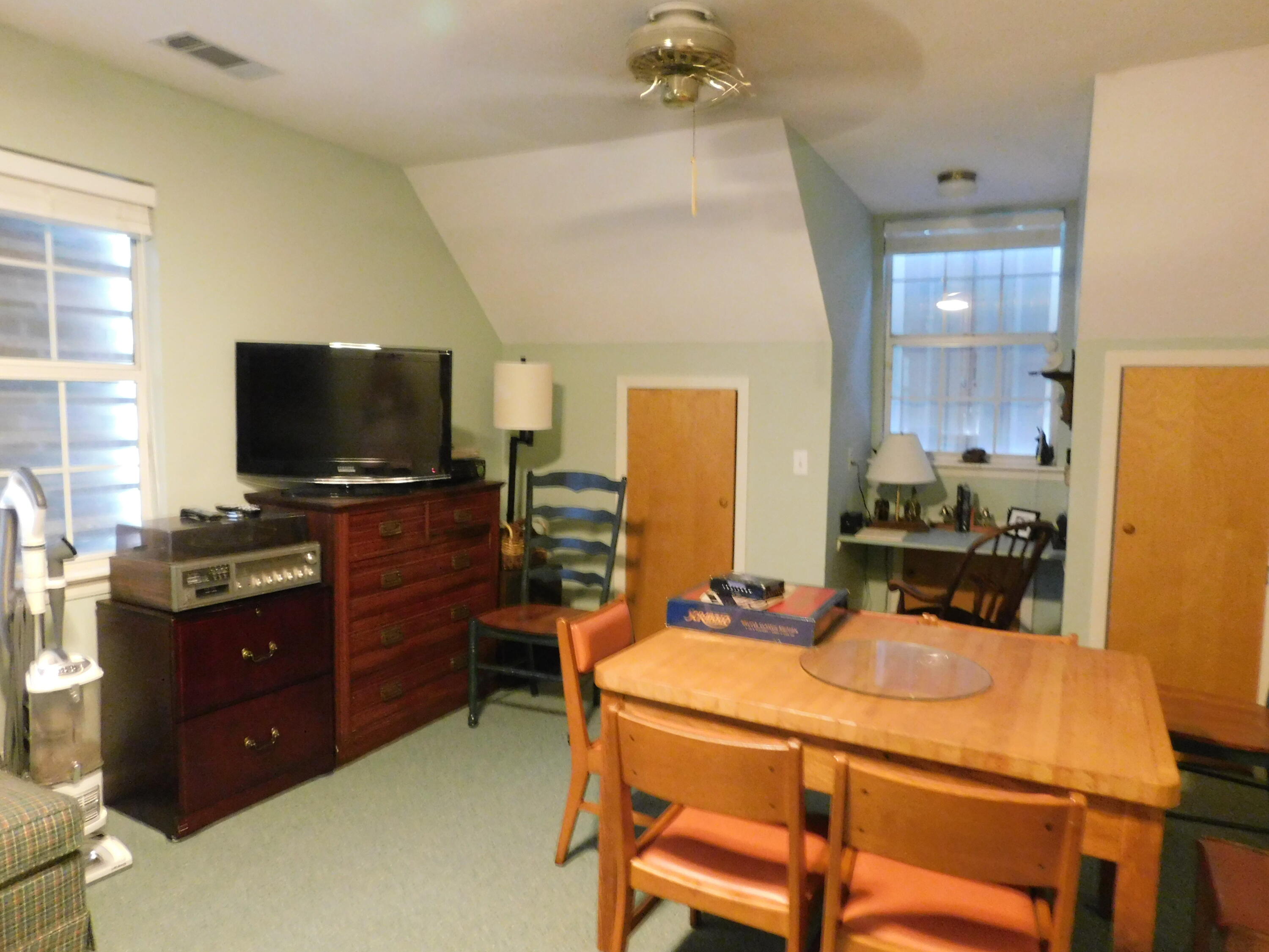 HEWETT BAYOU - Residential