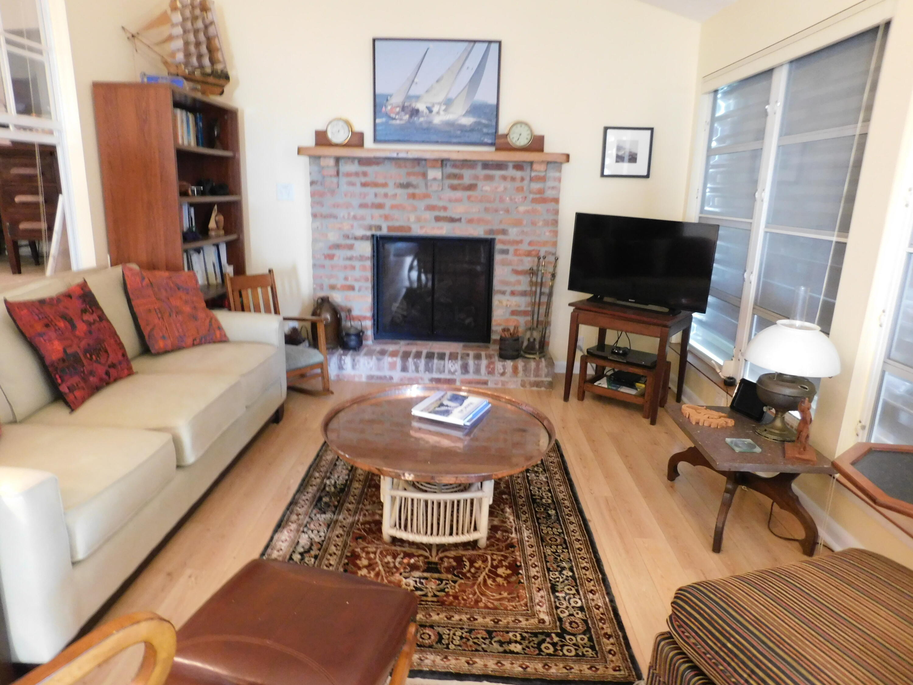 HEWETT BAYOU - Residential