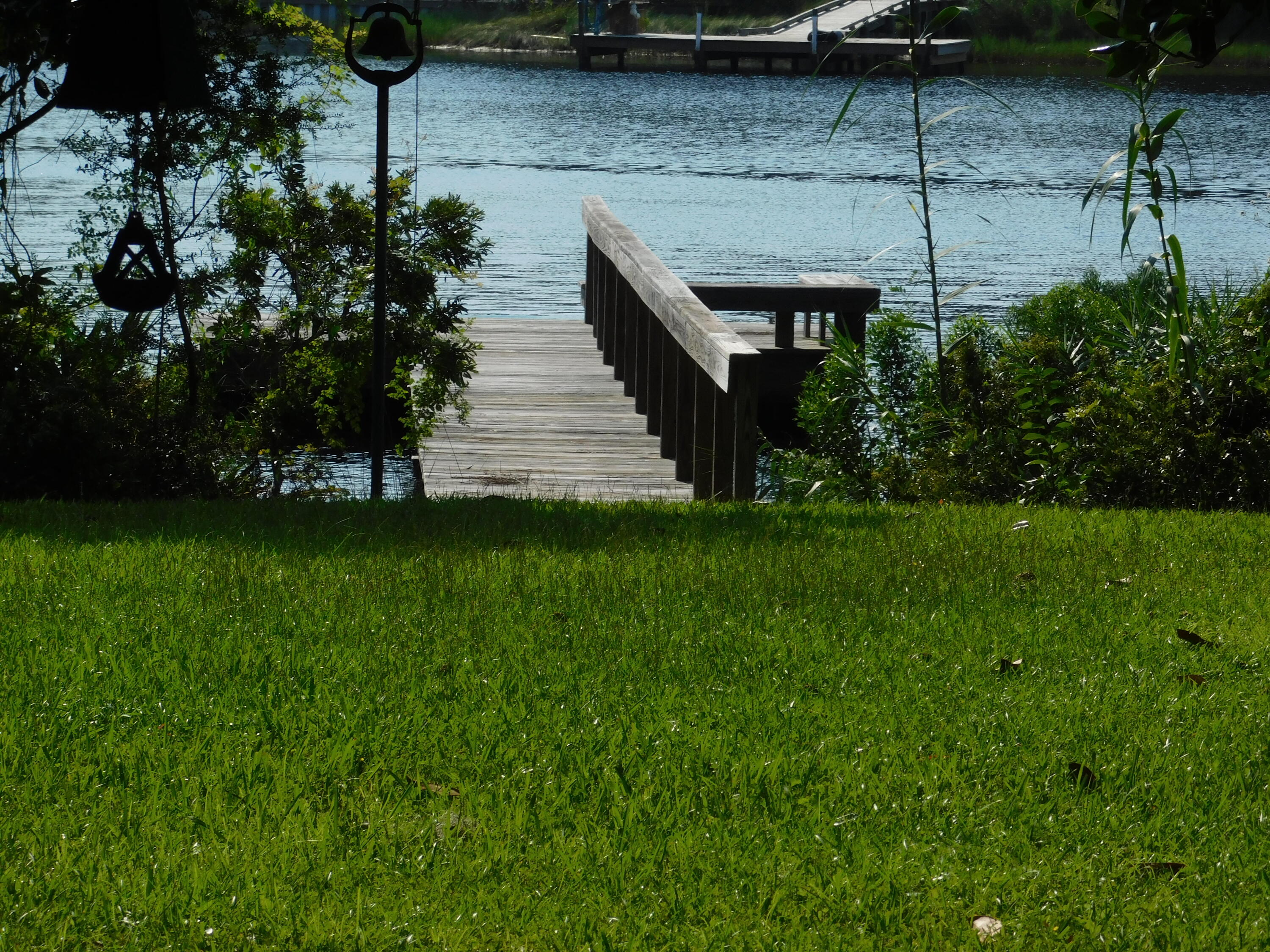 HEWETT BAYOU - Residential