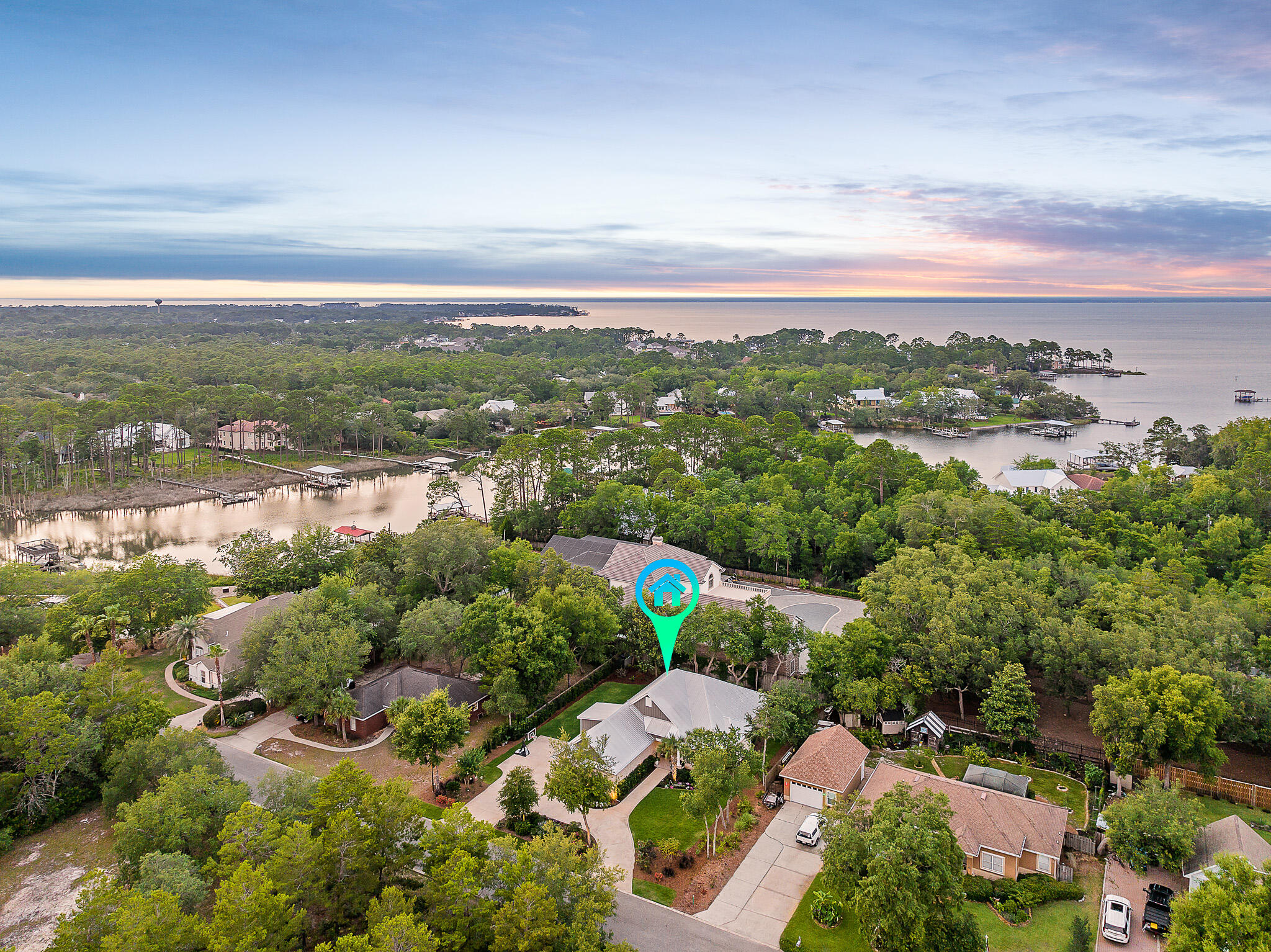 BAYOU POINT - Residential