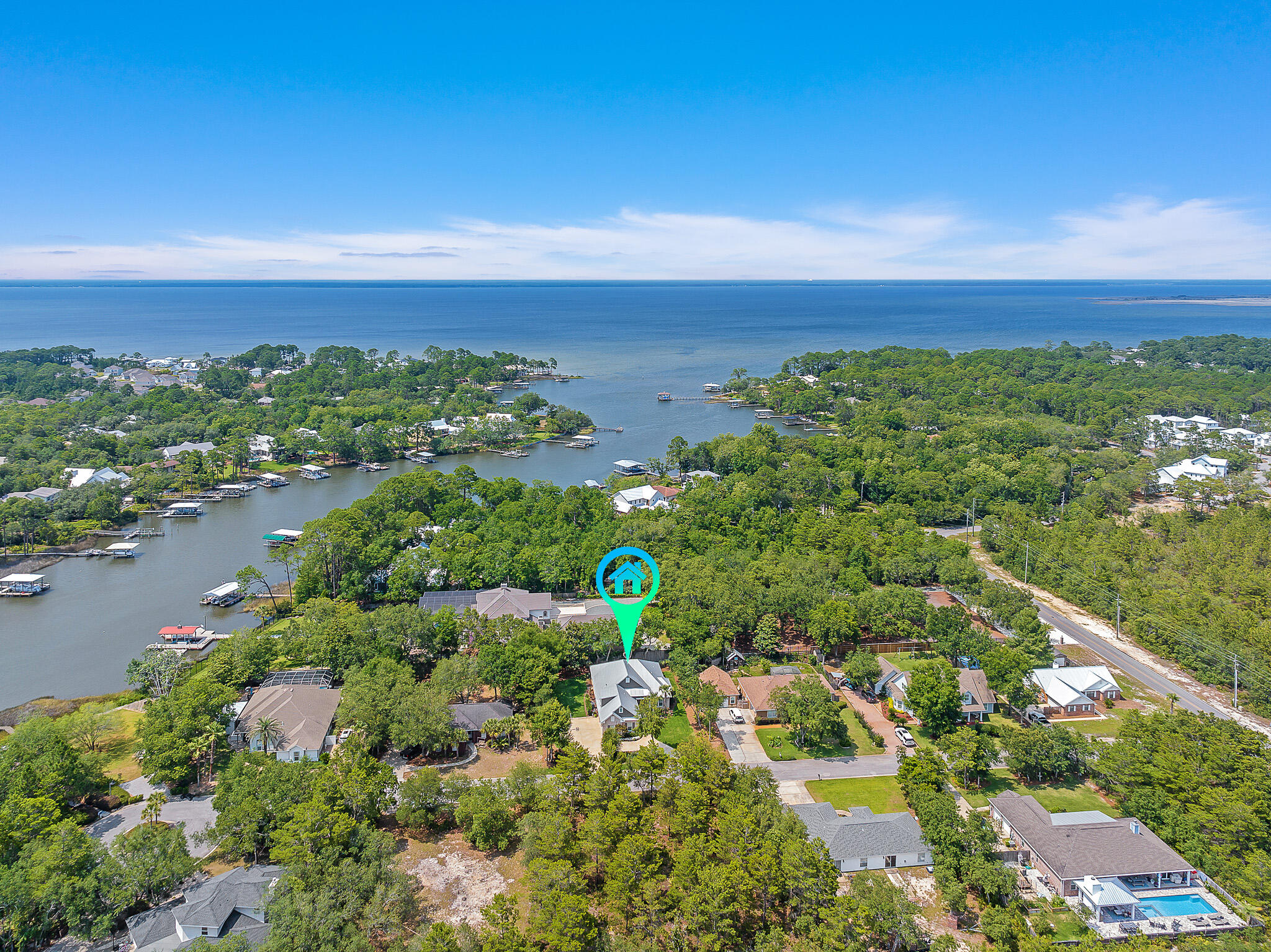 BAYOU POINT - Residential