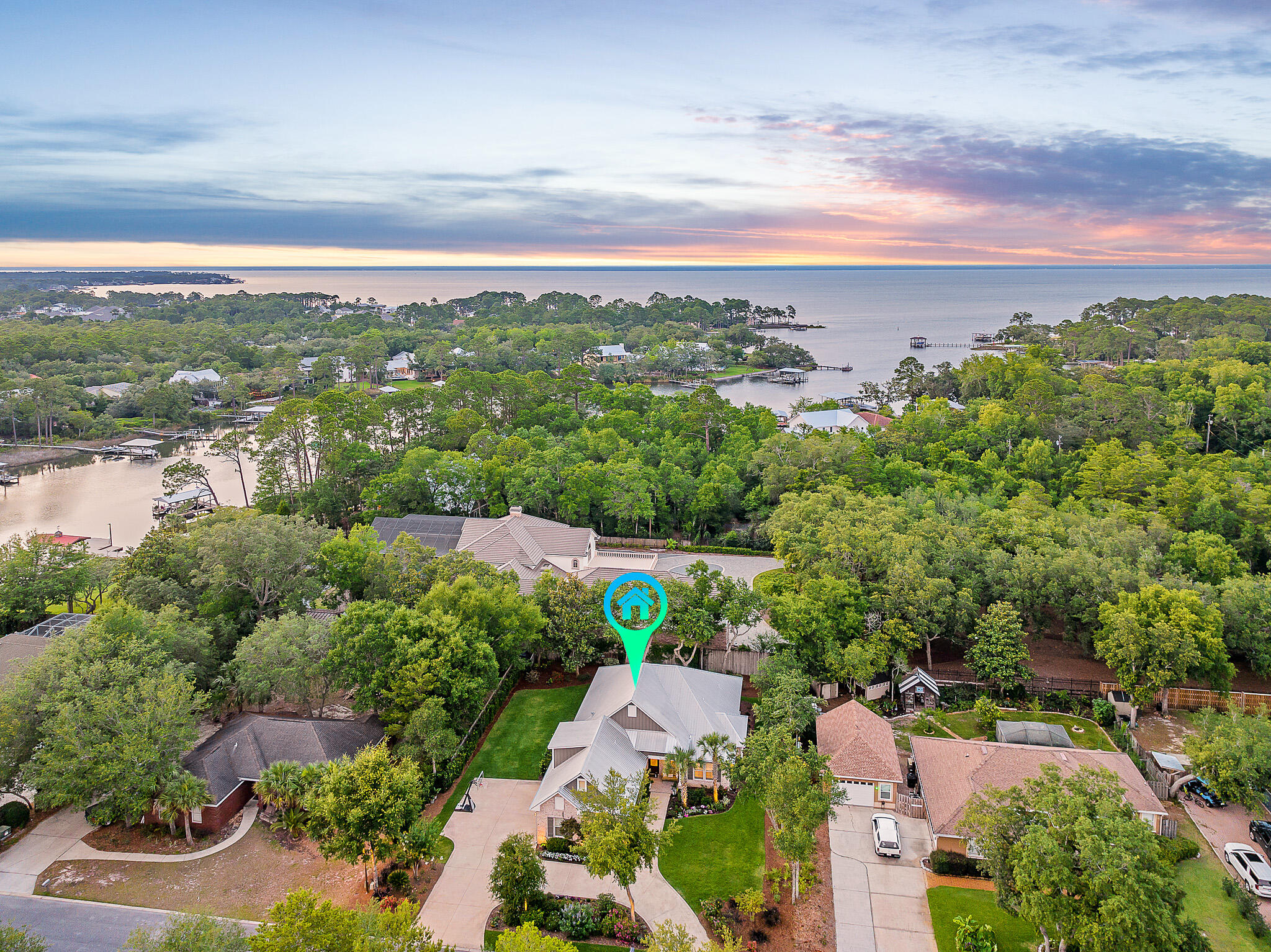 BAYOU POINT - Residential