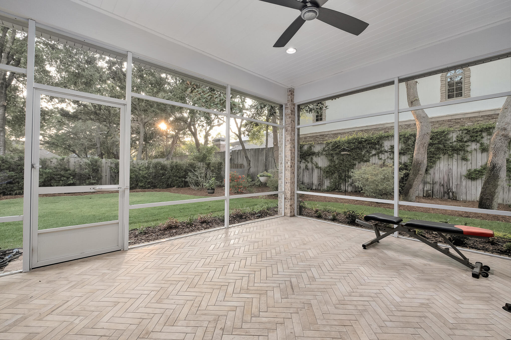 BAYOU POINT - Residential