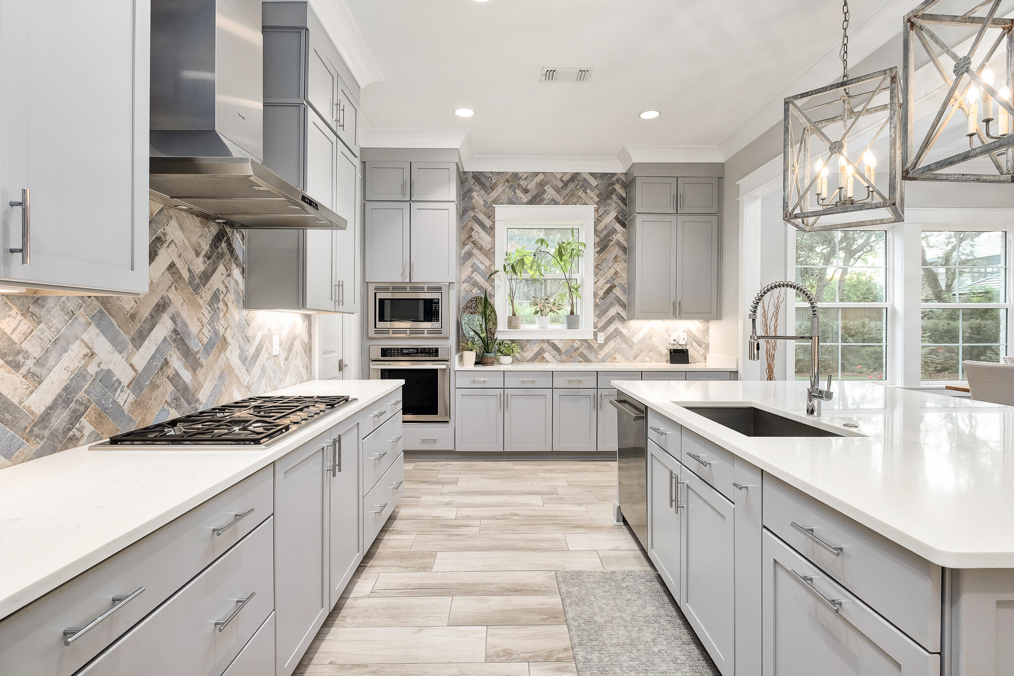 BAYOU POINT - Residential