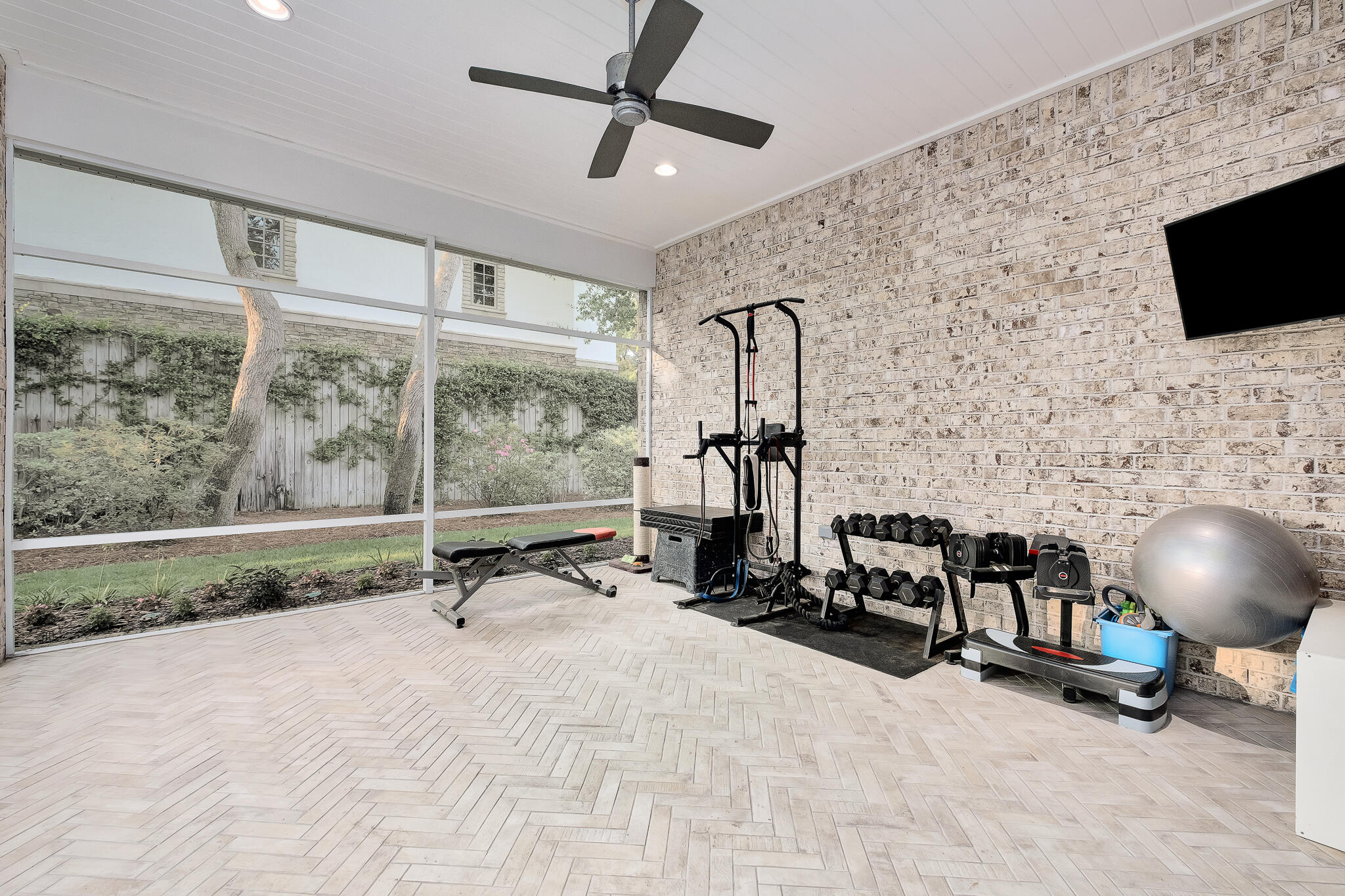 BAYOU POINT - Residential