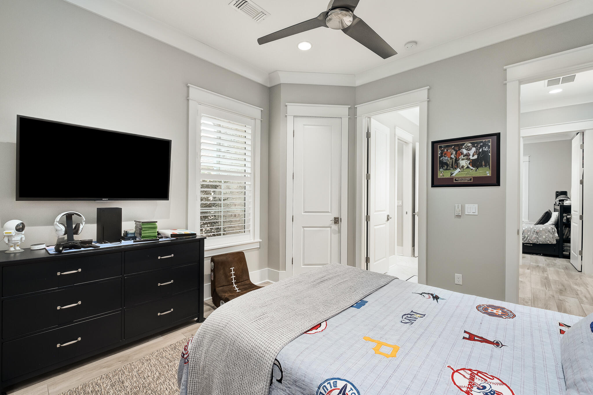 BAYOU POINT - Residential