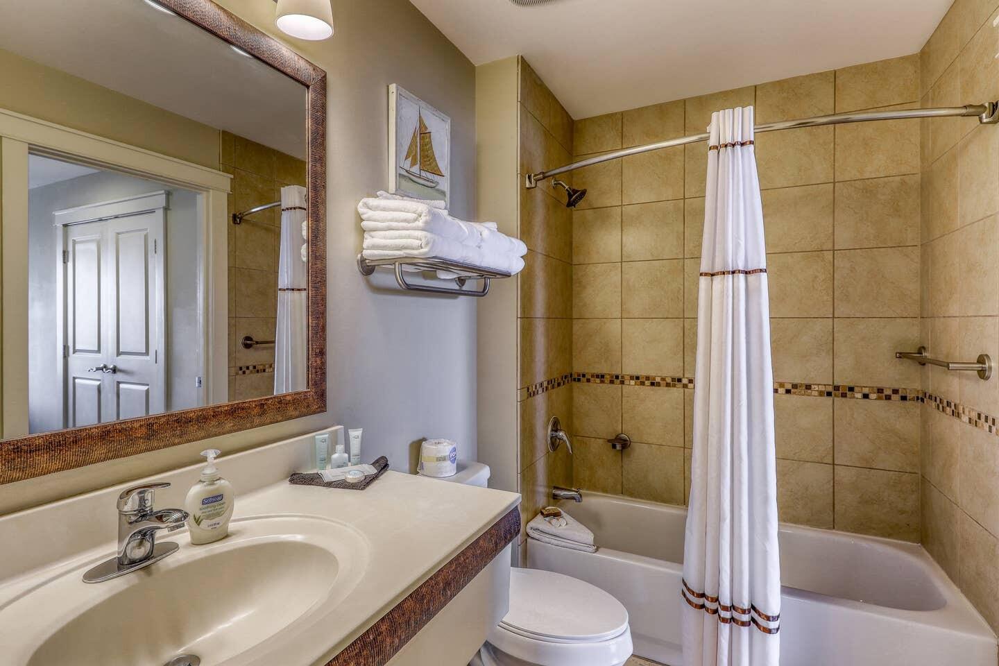 ORIGIN AT SEAHAVEN - Residential