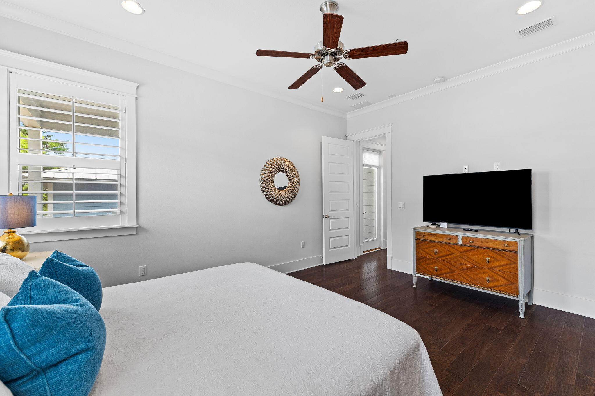 HIGHLAND PARKS - Residential