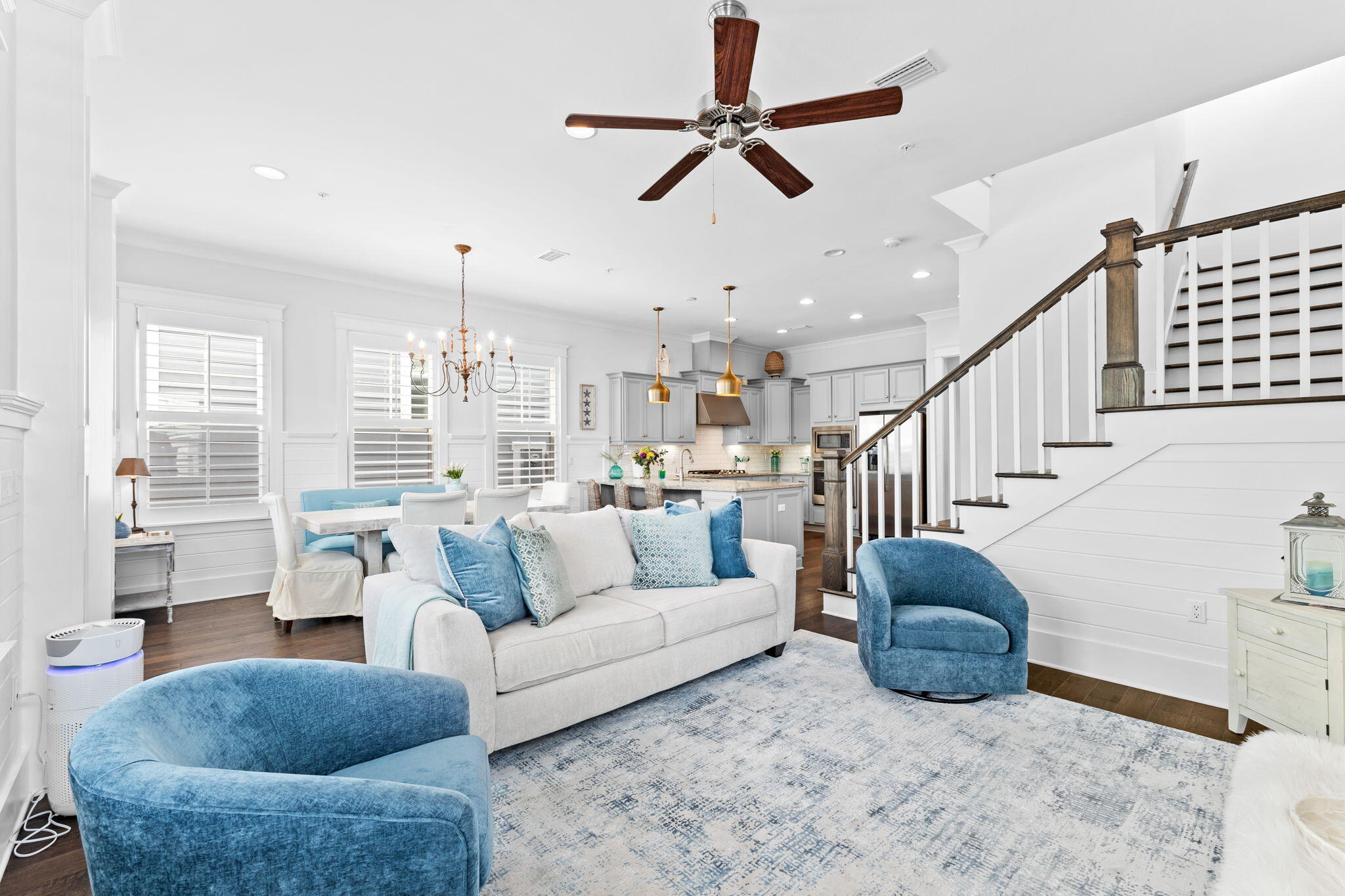 HIGHLAND PARKS - Residential