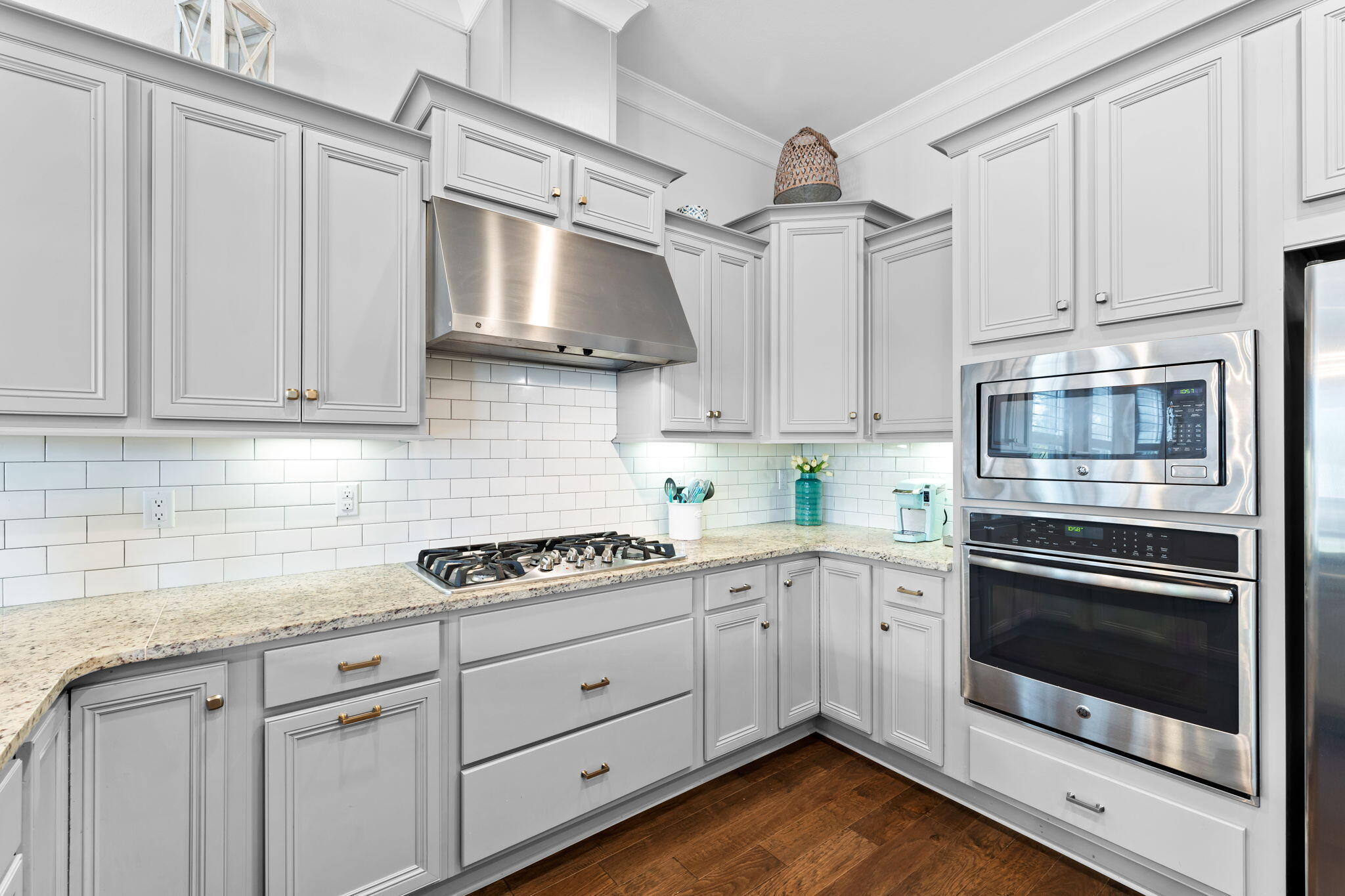 HIGHLAND PARKS - Residential