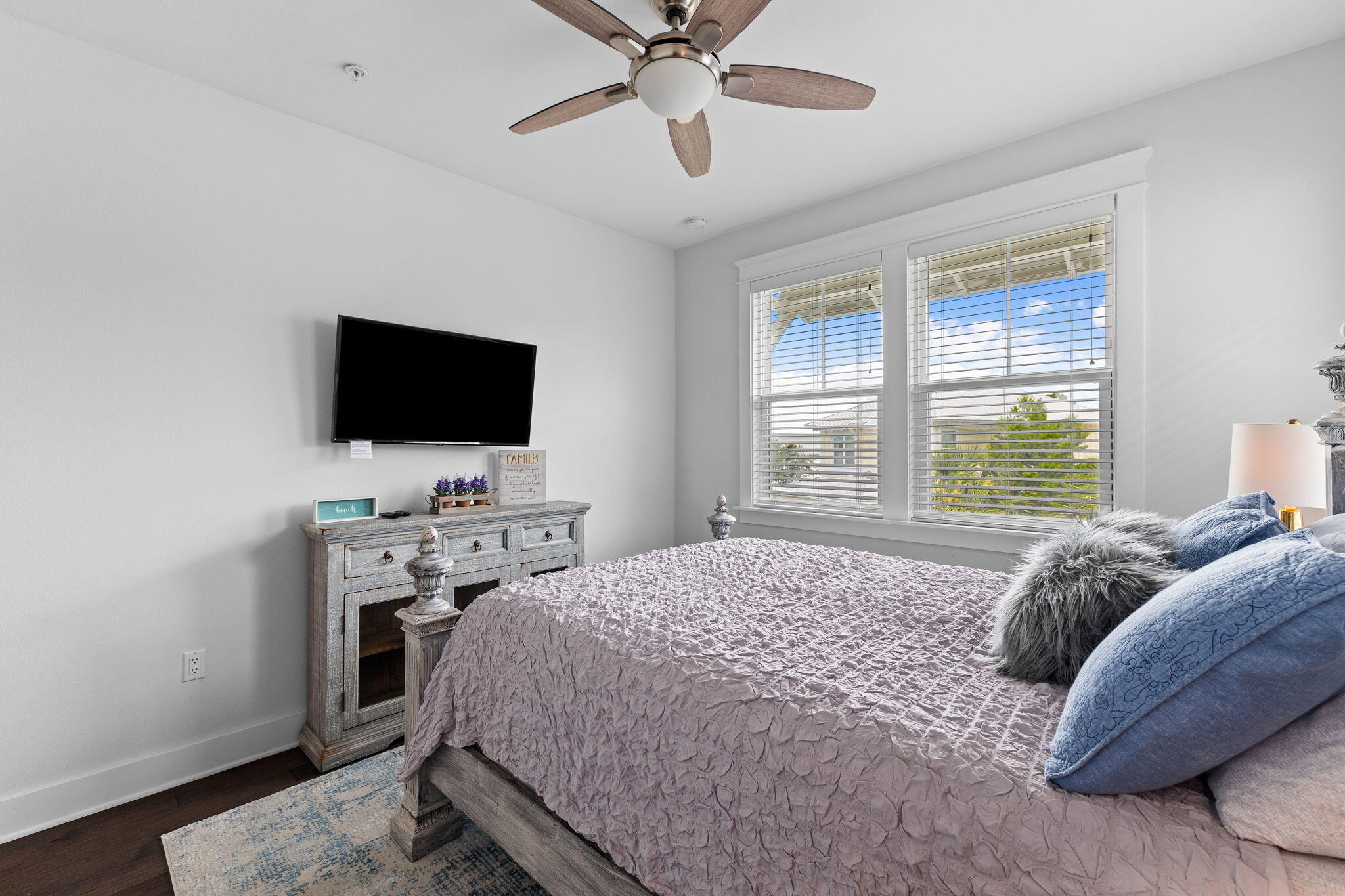 HIGHLAND PARKS - Residential