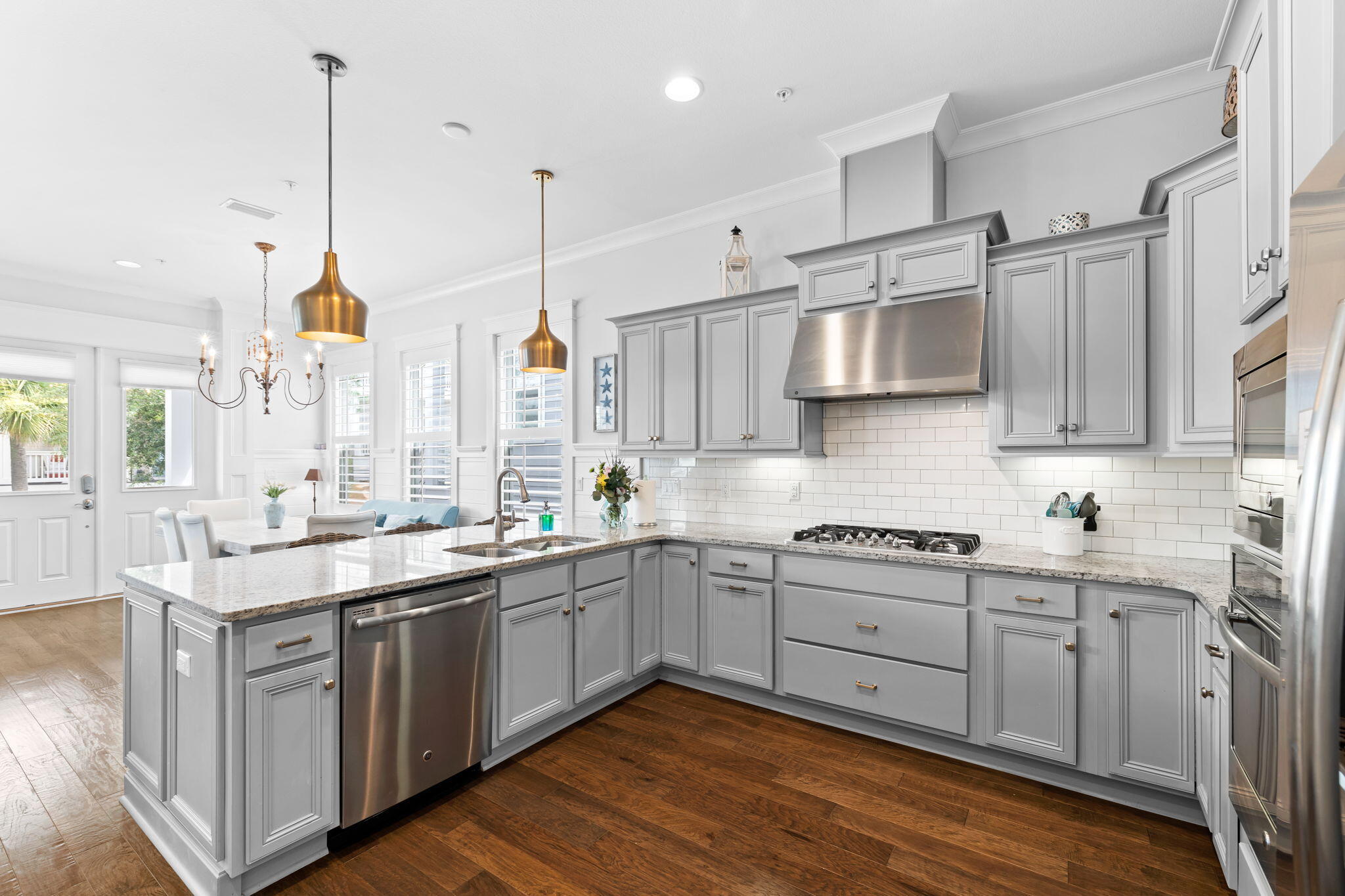 HIGHLAND PARKS - Residential