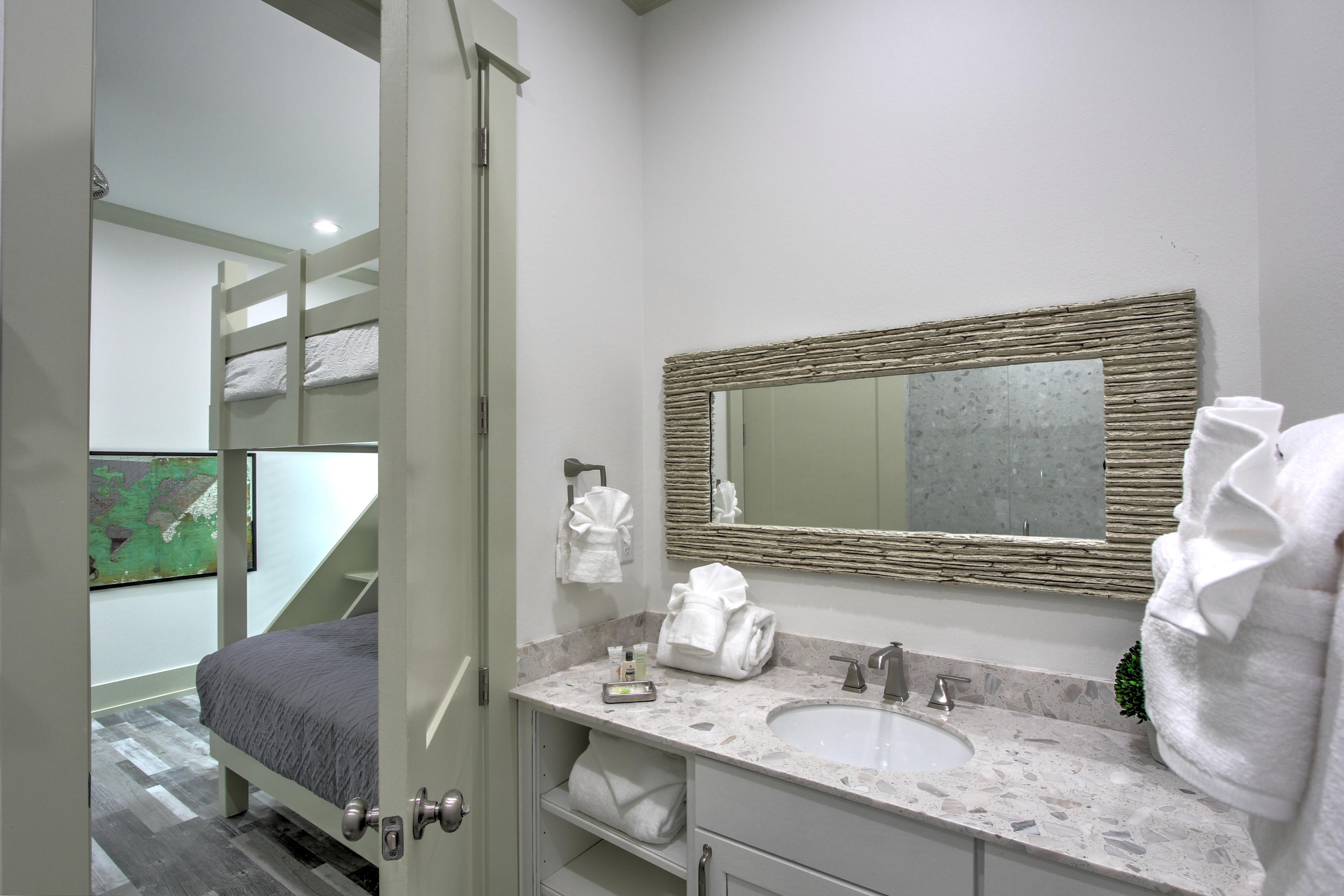 BELAIRE ESTATES - Residential