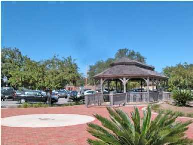 CRESTVIEW - Residential