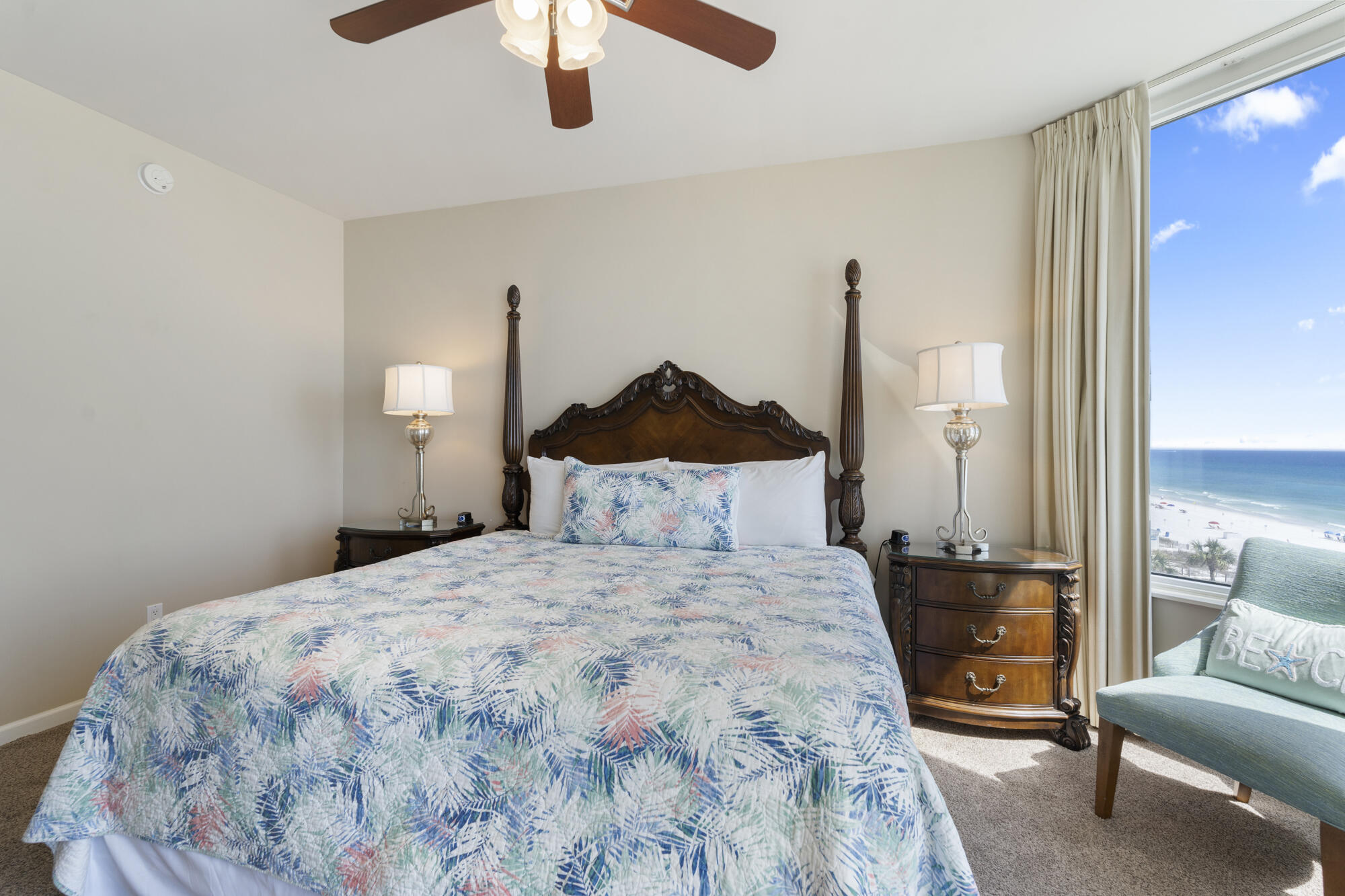 SILVER BEACH TOWERS EAST - Residential