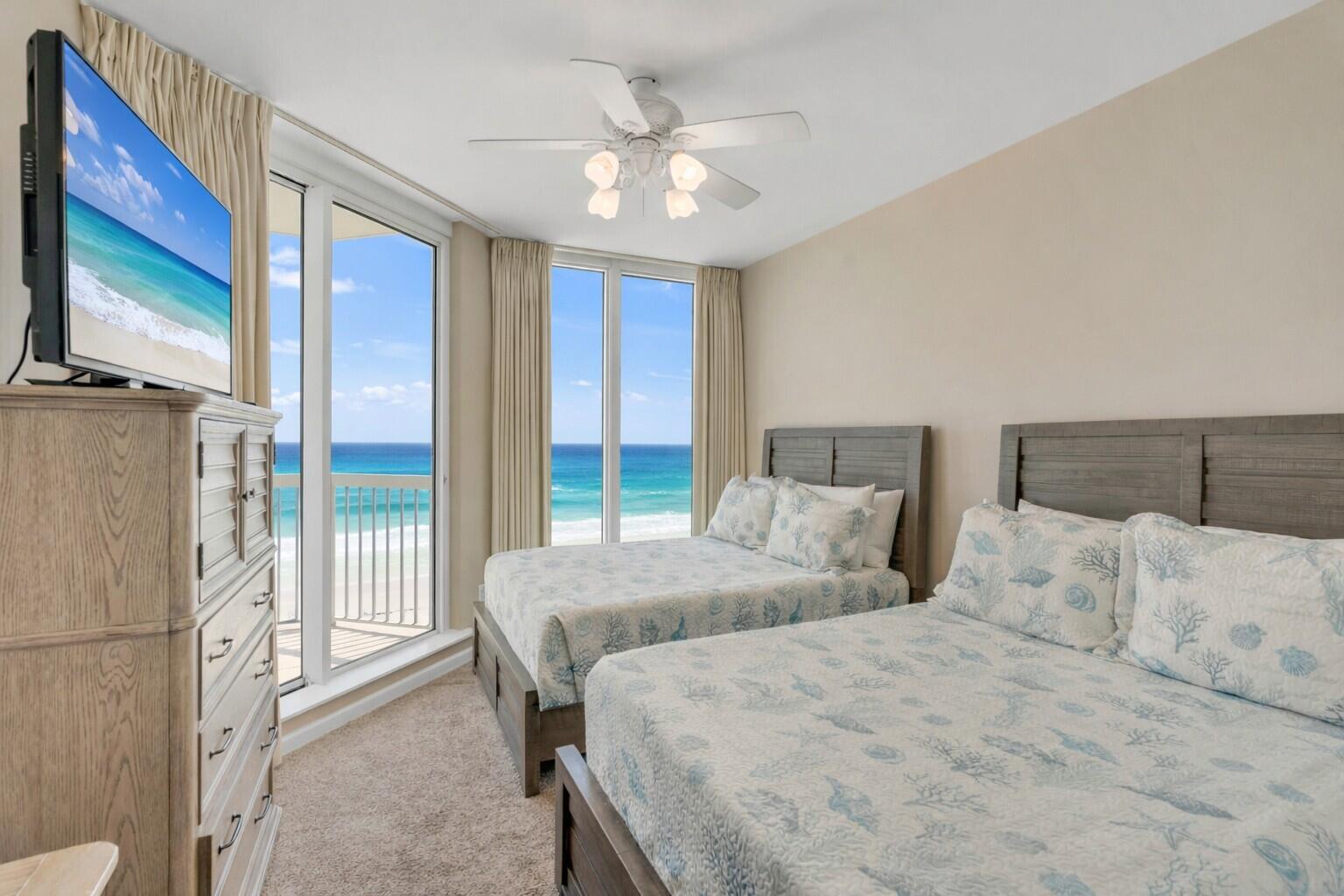 SILVER BEACH TOWERS EAST - Residential