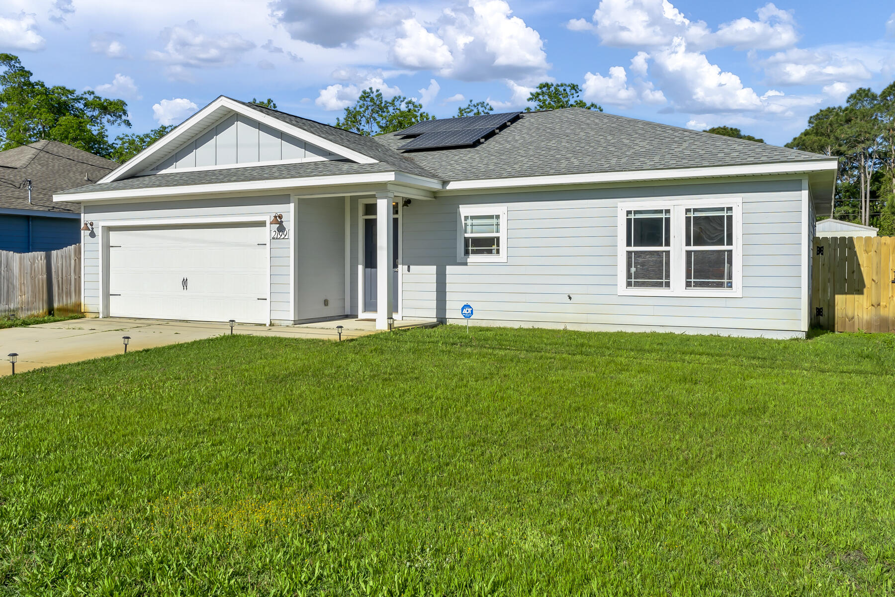 CRESCENT SHORES - Residential Lease