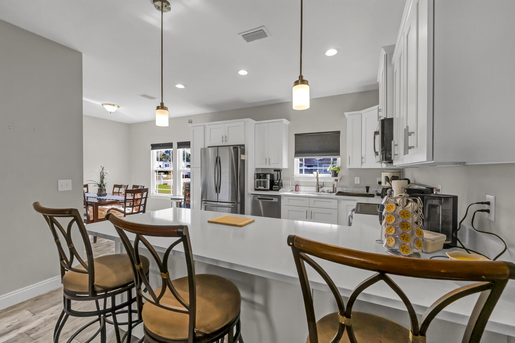 CRESCENT SHORES - Residential Lease