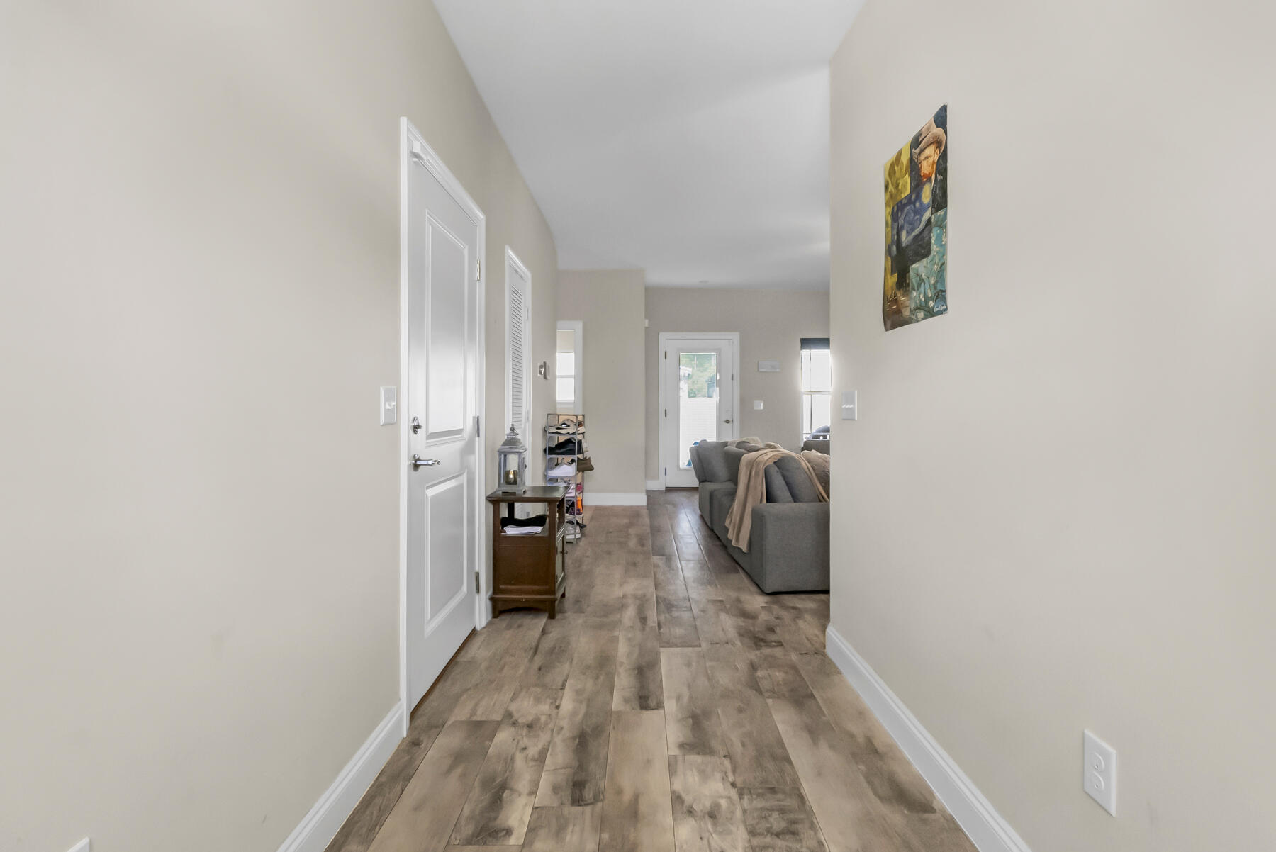 CRESCENT SHORES - Residential Lease