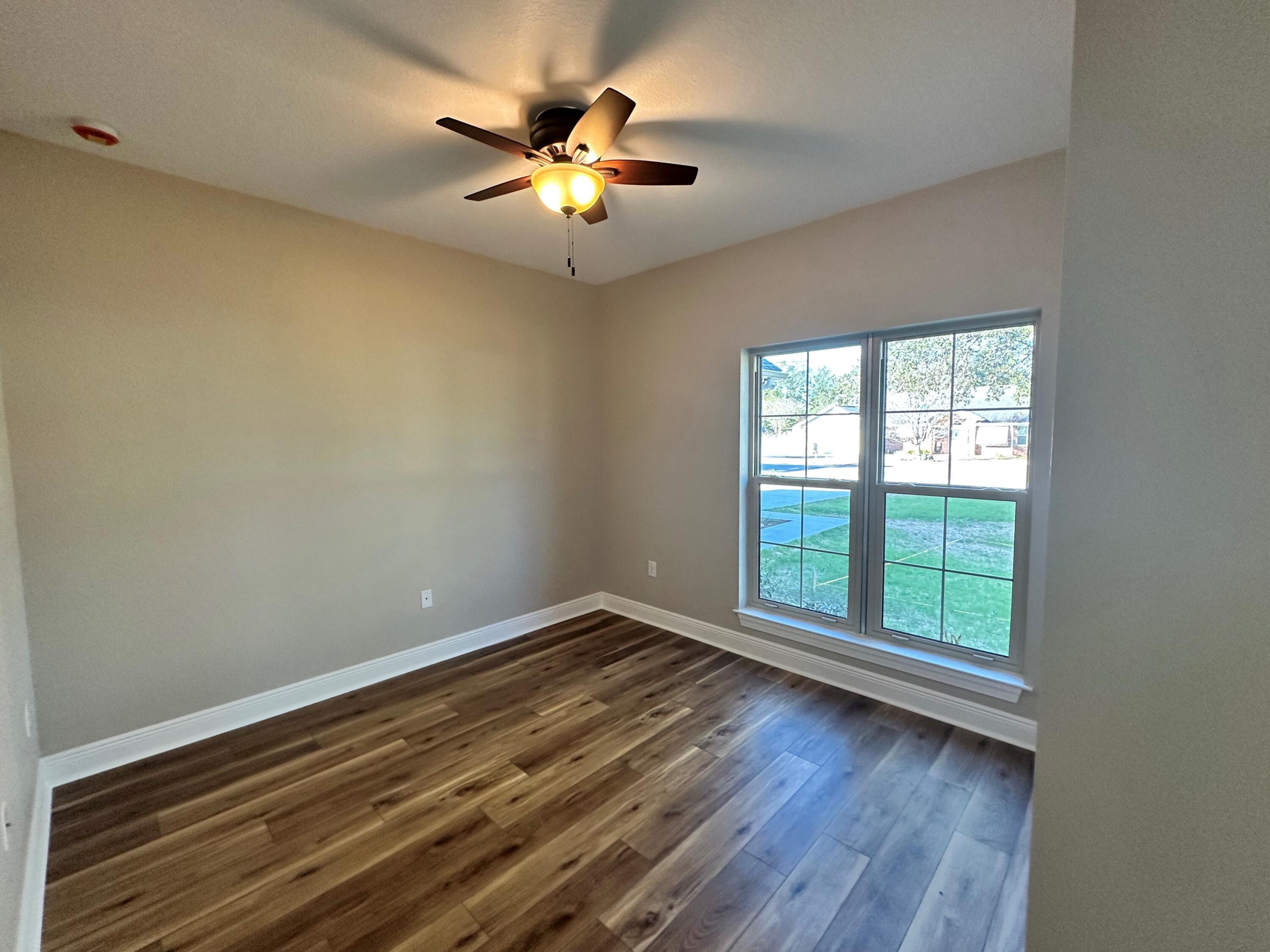 COUNTRY BREEZE ESTATES - Residential