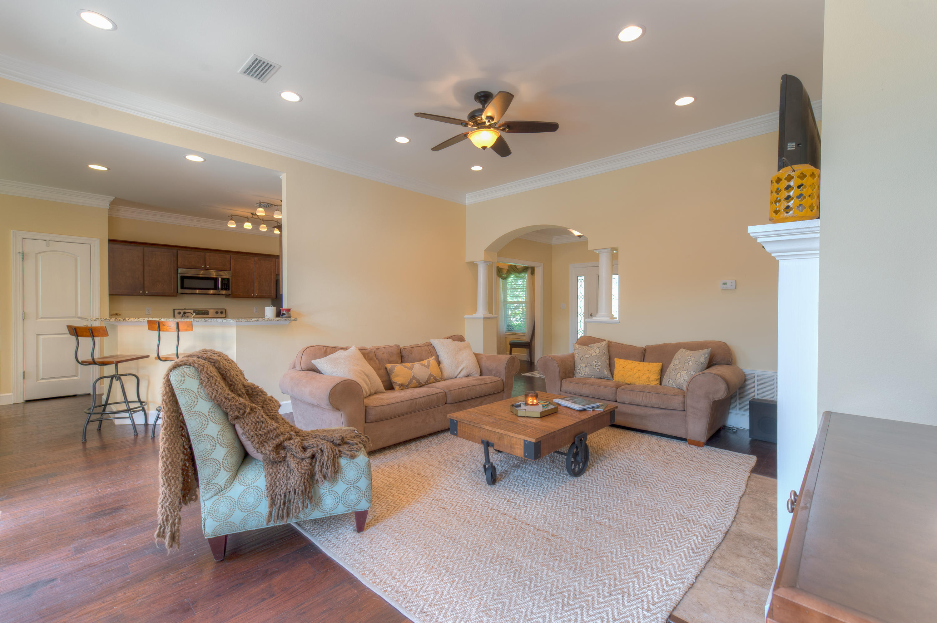 CALHOUN S/D TO DESTIN - Residential