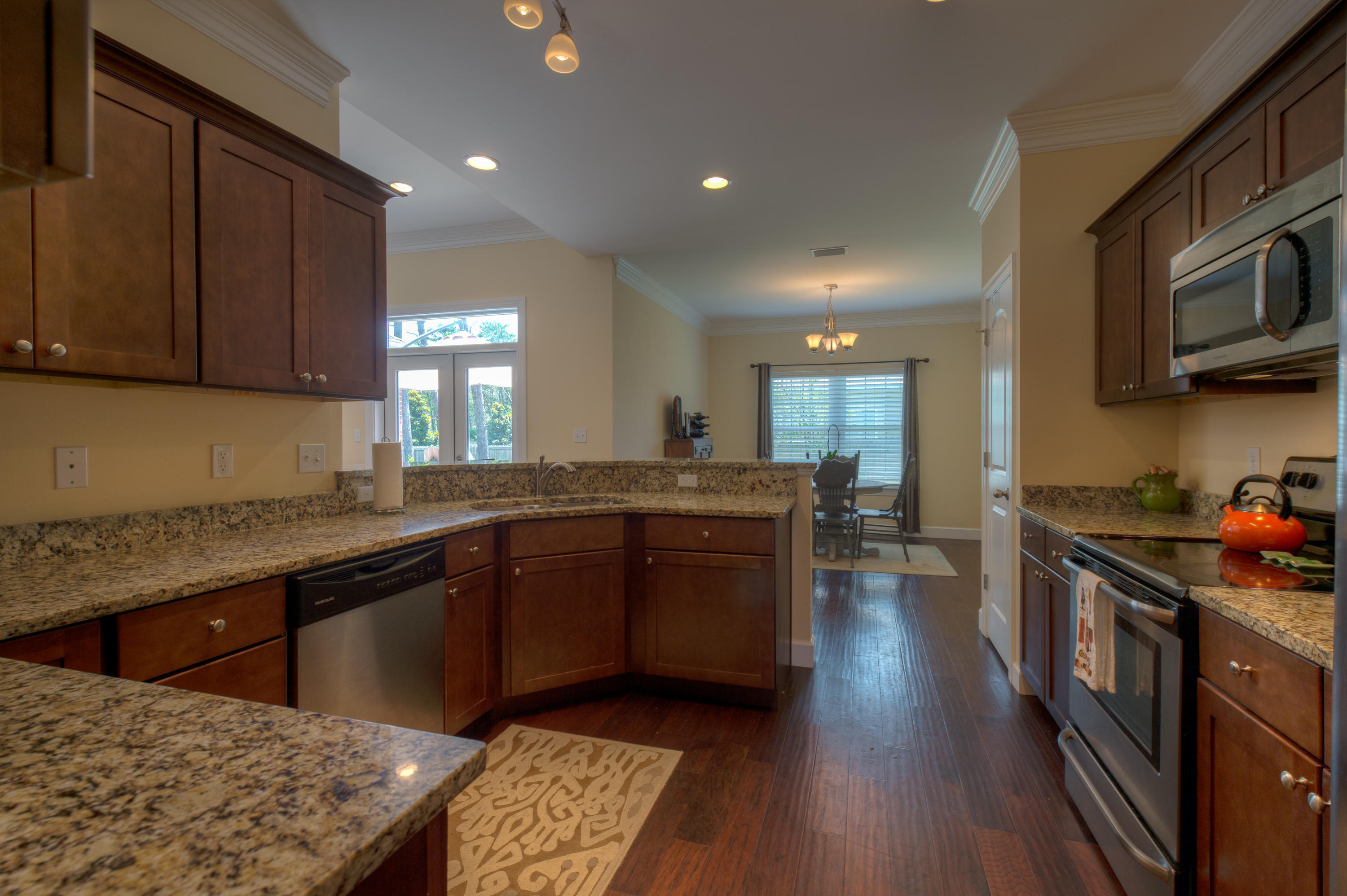 CALHOUN S/D TO DESTIN - Residential