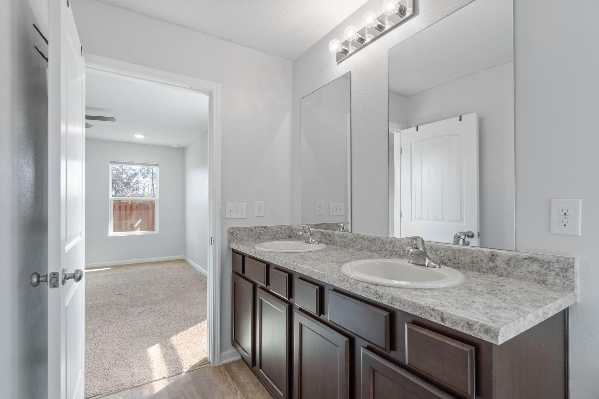 Redstone Commons - Residential Lease