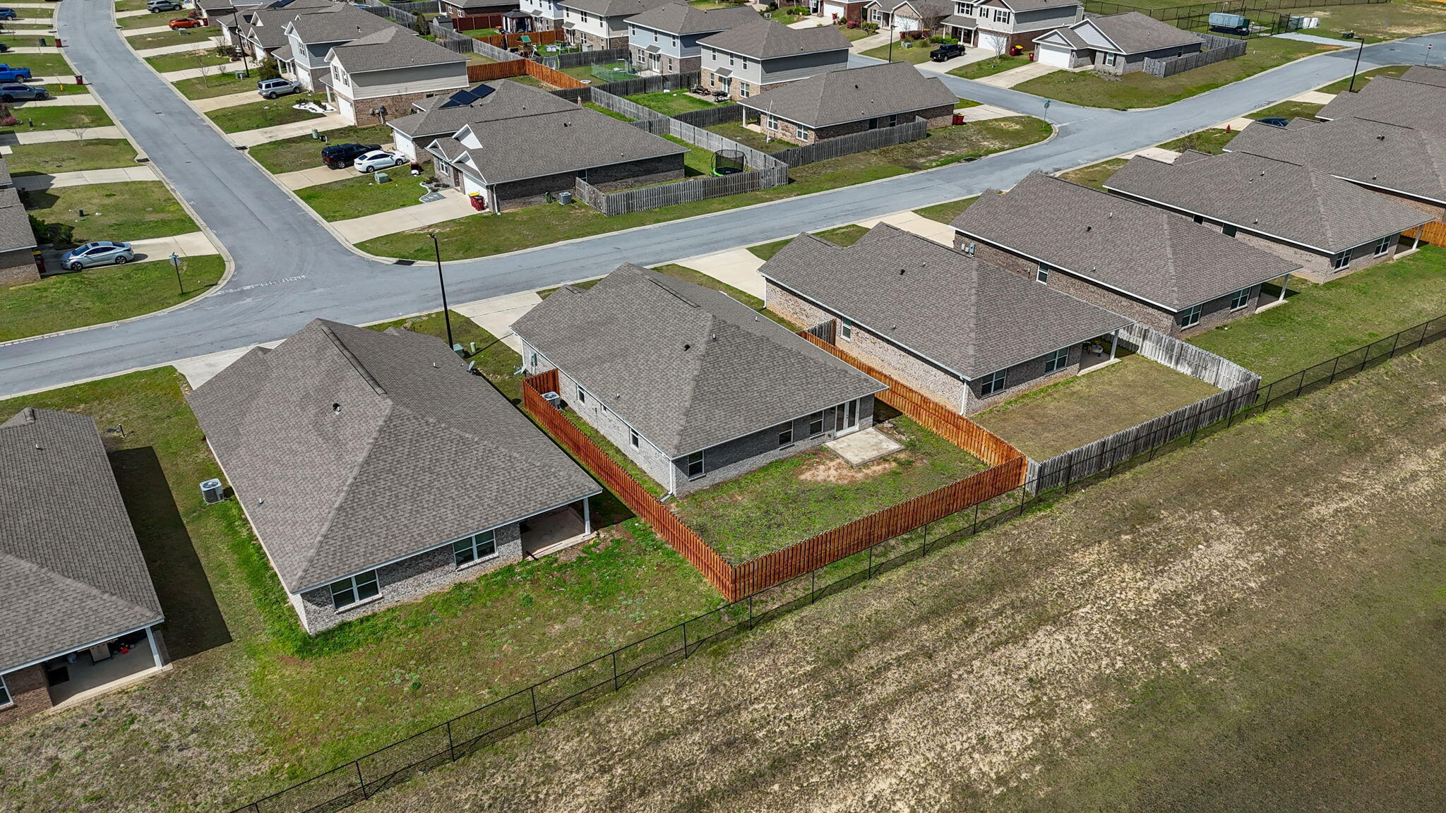 Redstone Commons - Residential Lease