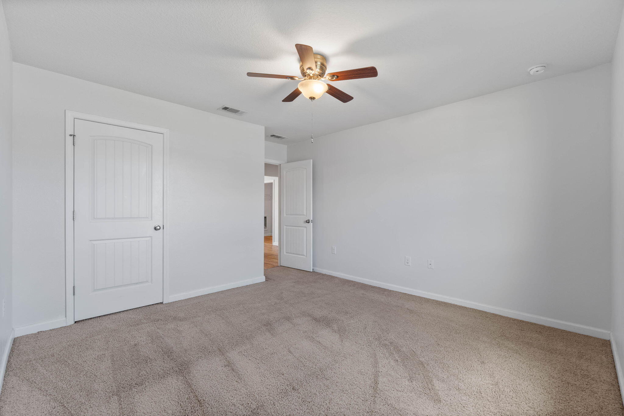 Redstone Commons - Residential Lease