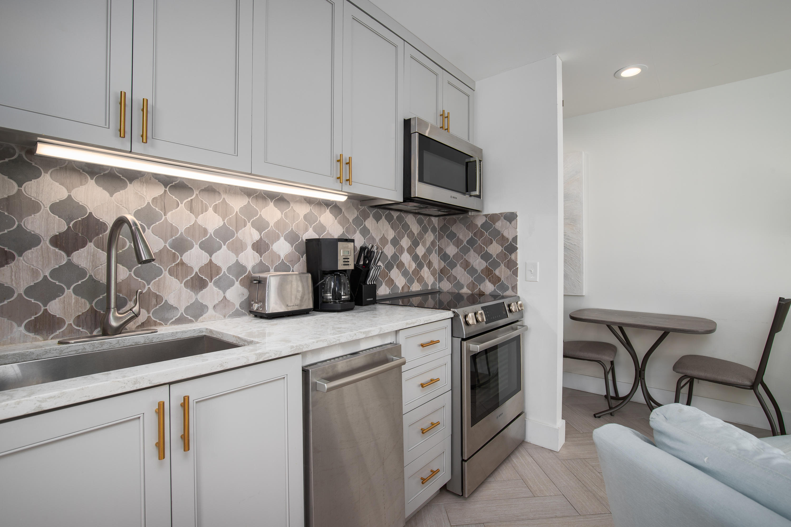 INLET SANDS CONDO - Residential