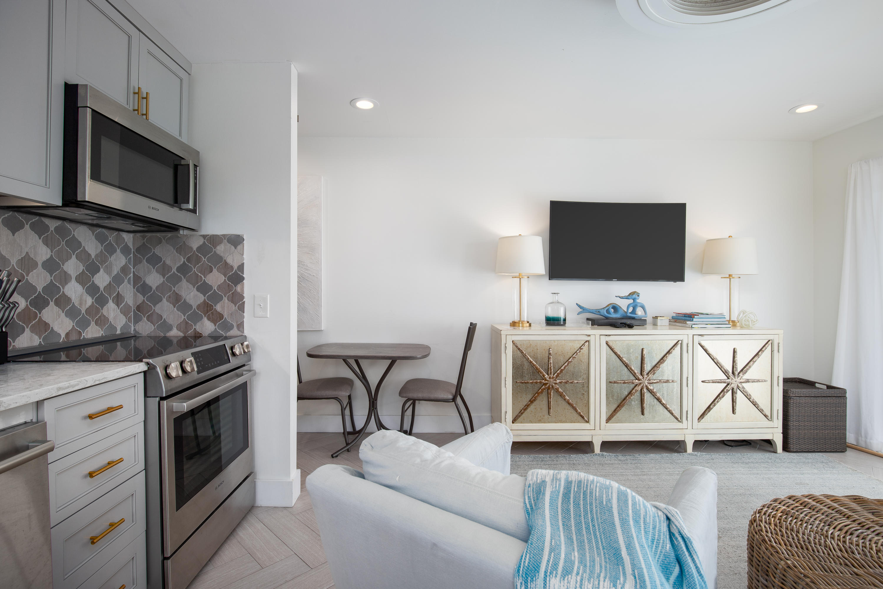 INLET SANDS CONDO - Residential