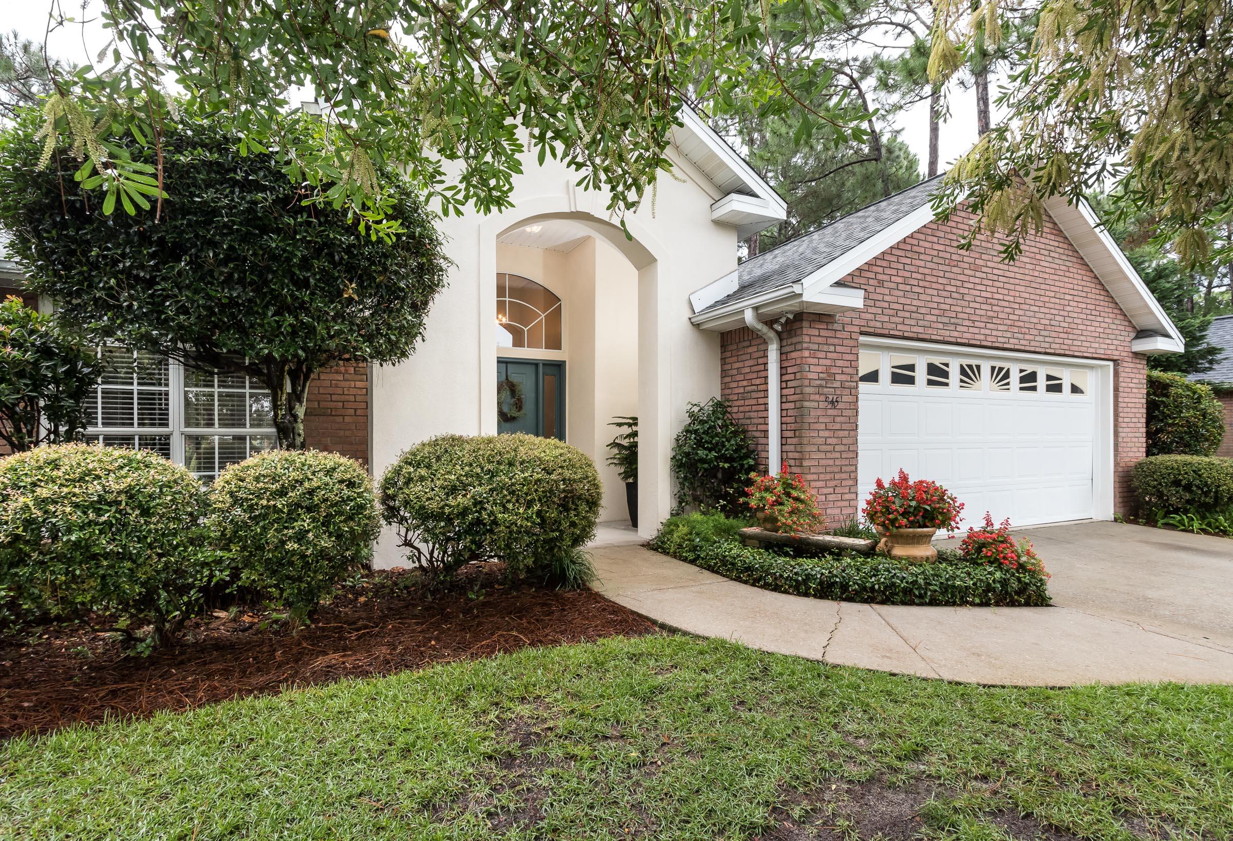 EAGLES LANDING - Residential