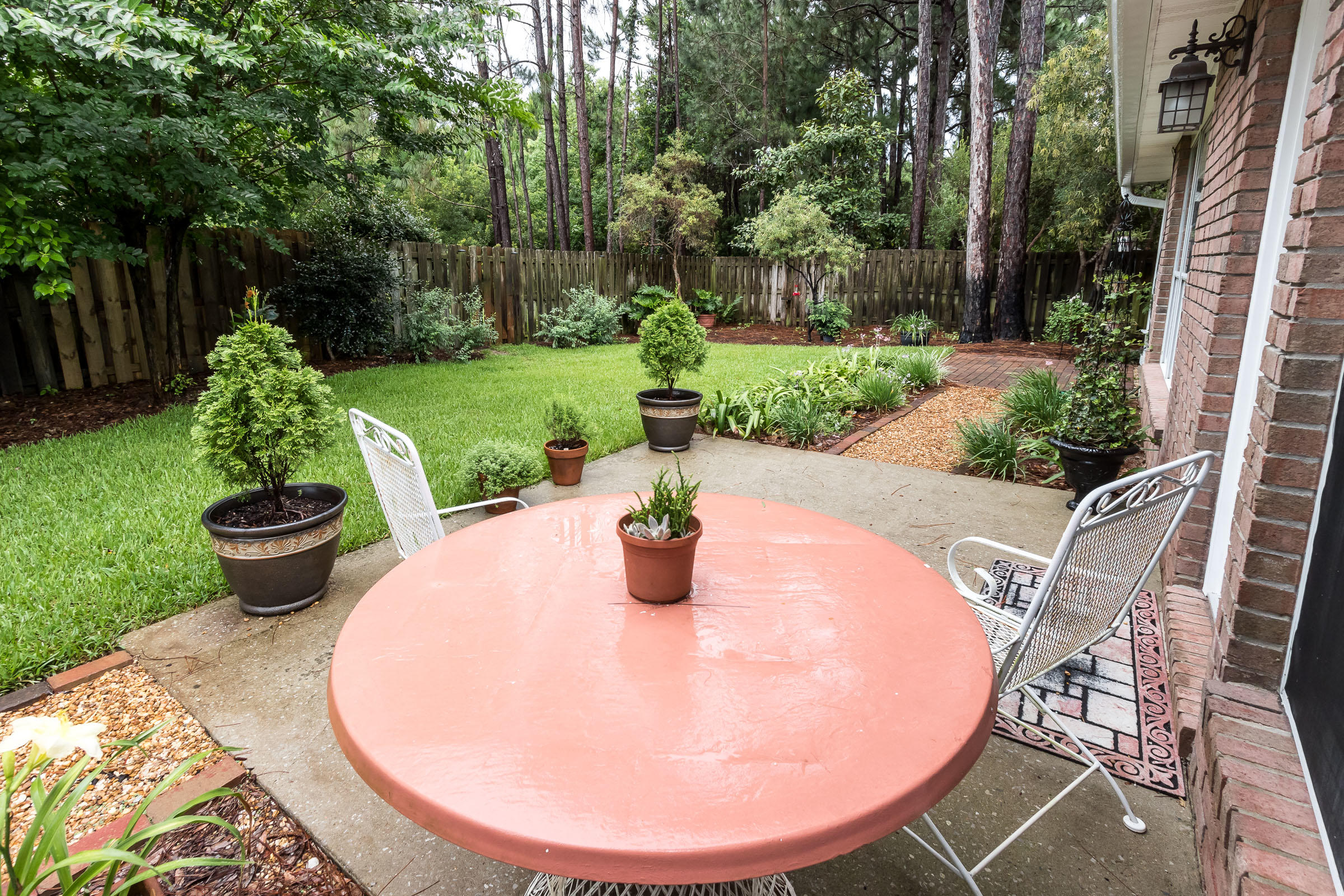 EAGLES LANDING - Residential