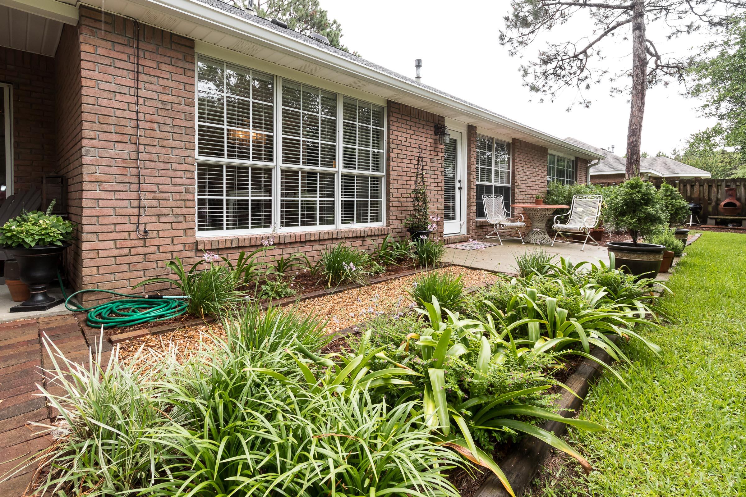 EAGLES LANDING - Residential