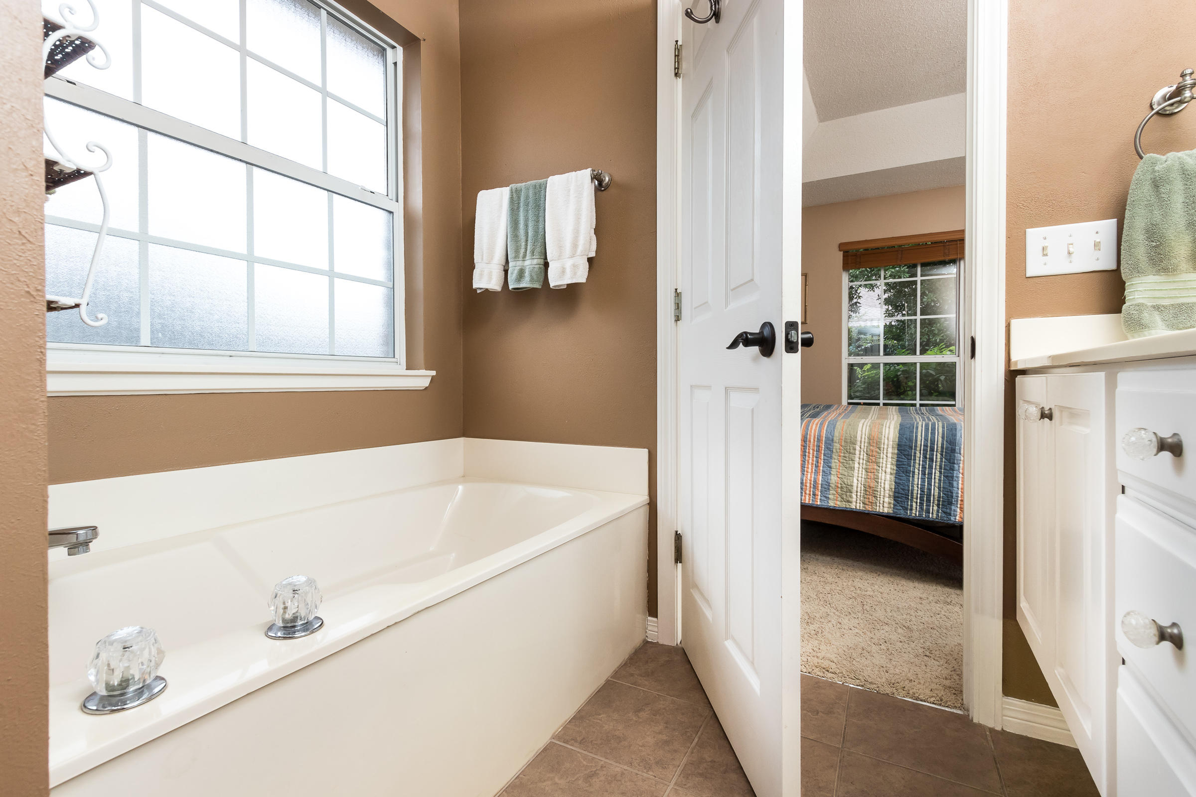 EAGLES LANDING - Residential