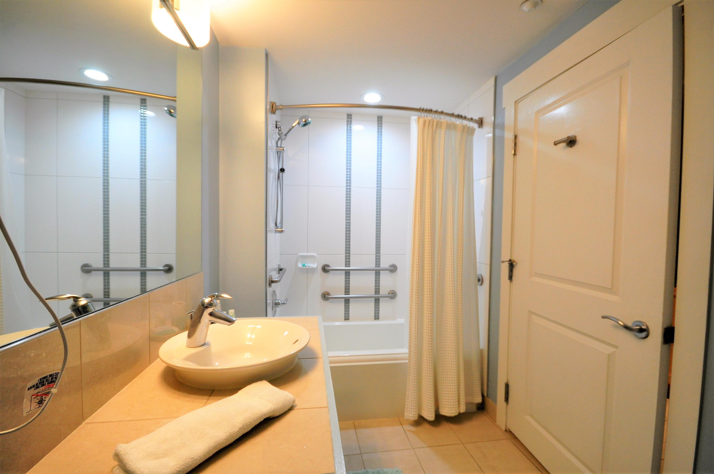 Bahia Condo - Residential