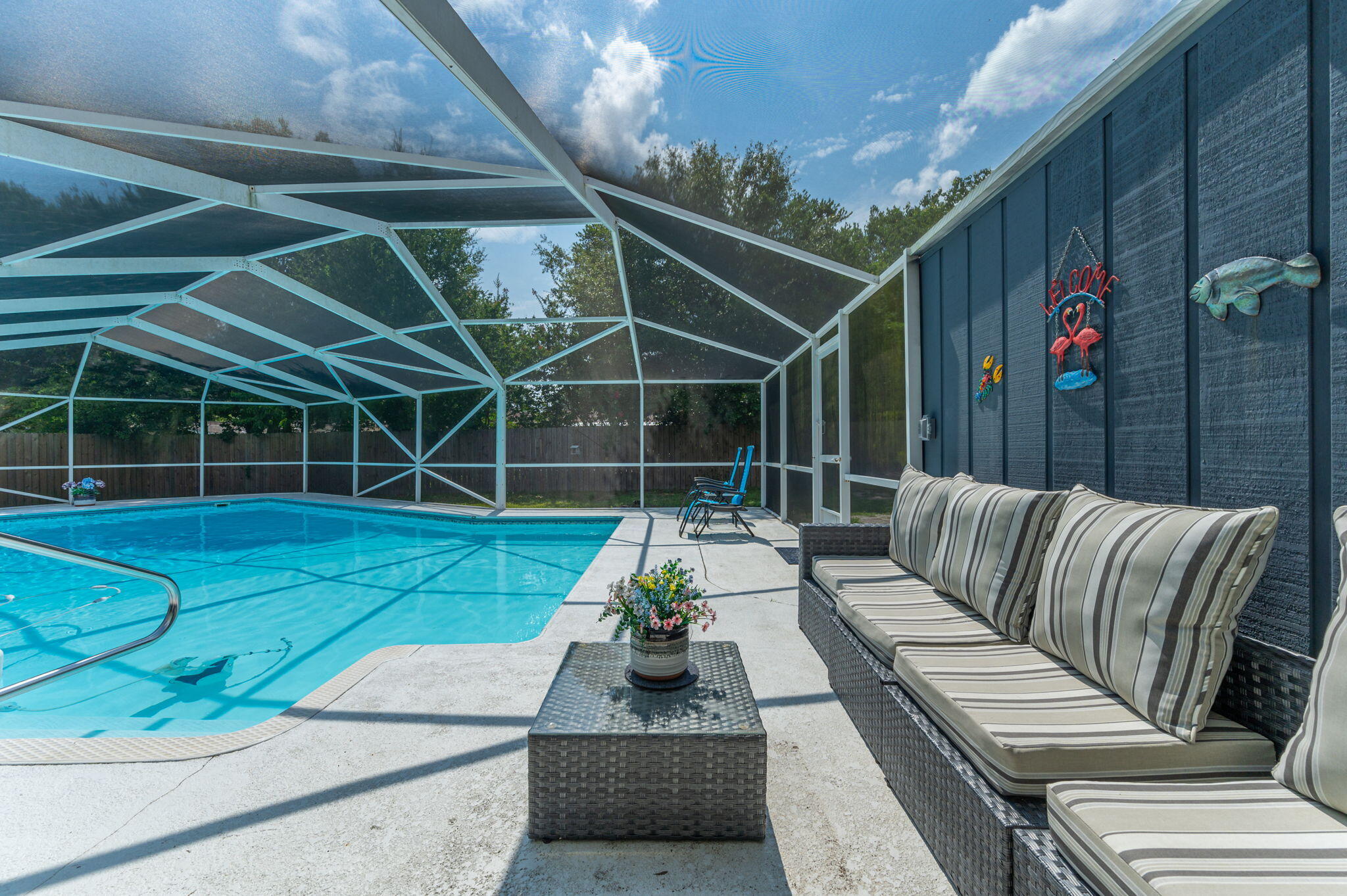 SHERWOOD FOREST - Residential